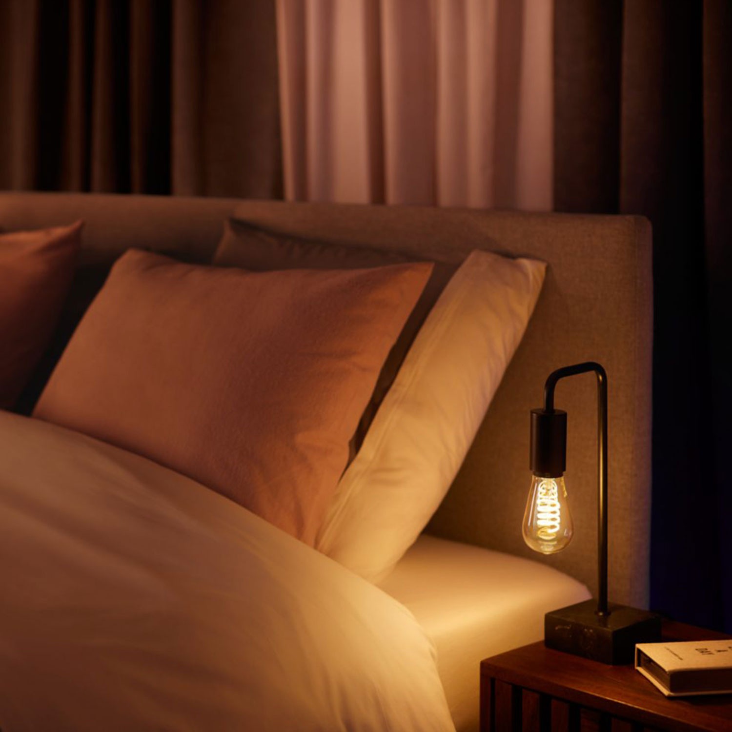 Philips Hue Smarte LED-Leuchte »White Ambiance«