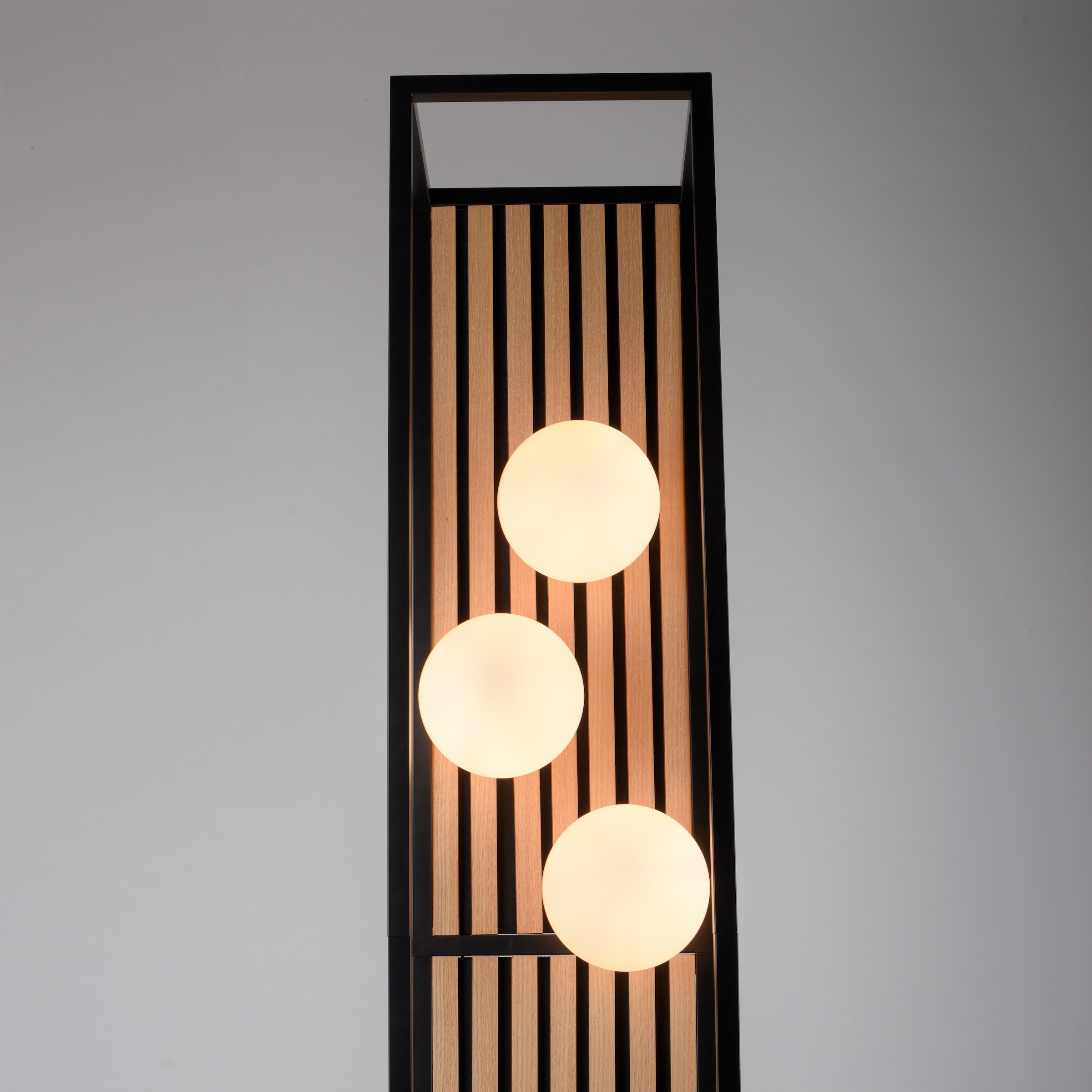 my home Stehlampe »Erinette Akustikpaneele mit Glaskugeln« E14 Warmweiß Holz, Akustik, Paneele, Glas, opal matt weiß, Stehleuchte, Fußschalter