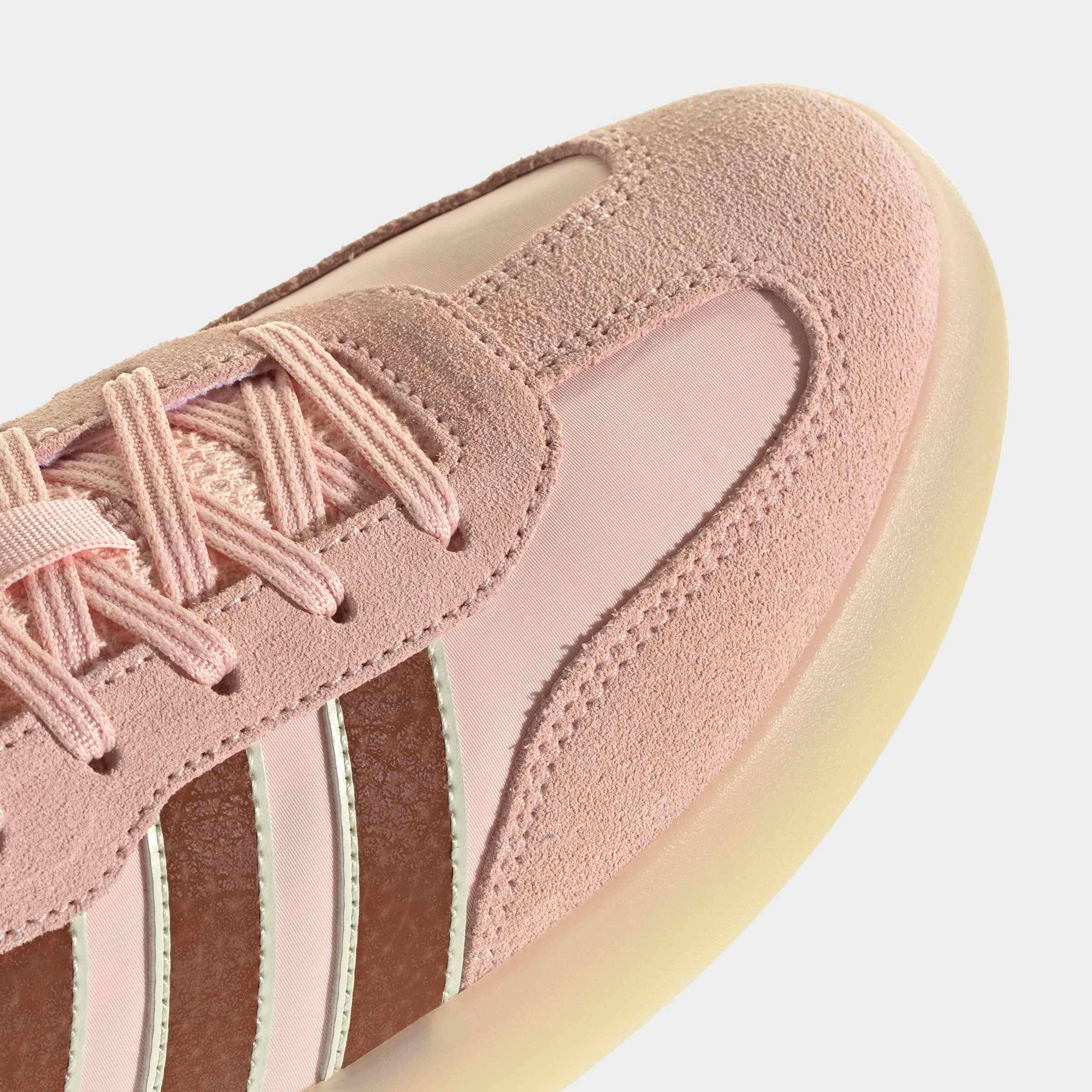 adidas Sportswear Sneaker »BARREDA DECODE«  inspiriert vom Design des adidas Handball Spezial
