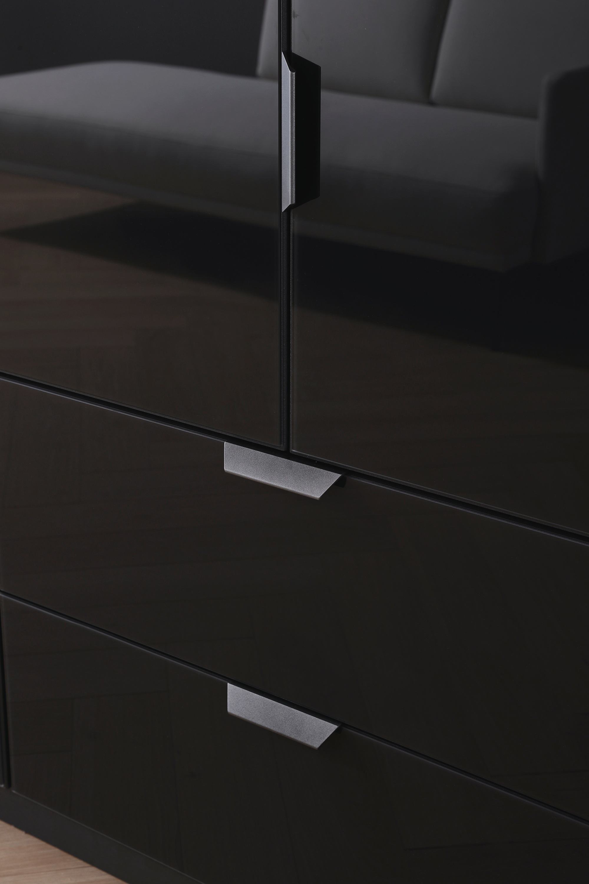 rauch Drehtürenschrank »Kleiderschrank Schrank Garderobe Ankleide MODERN BY QUADRA SPIN« Breiten: 181/226/271 cm, Höhe 210 cm,  mit hochwertiger Glasfront und Stangengriff MADE IN GERMANY