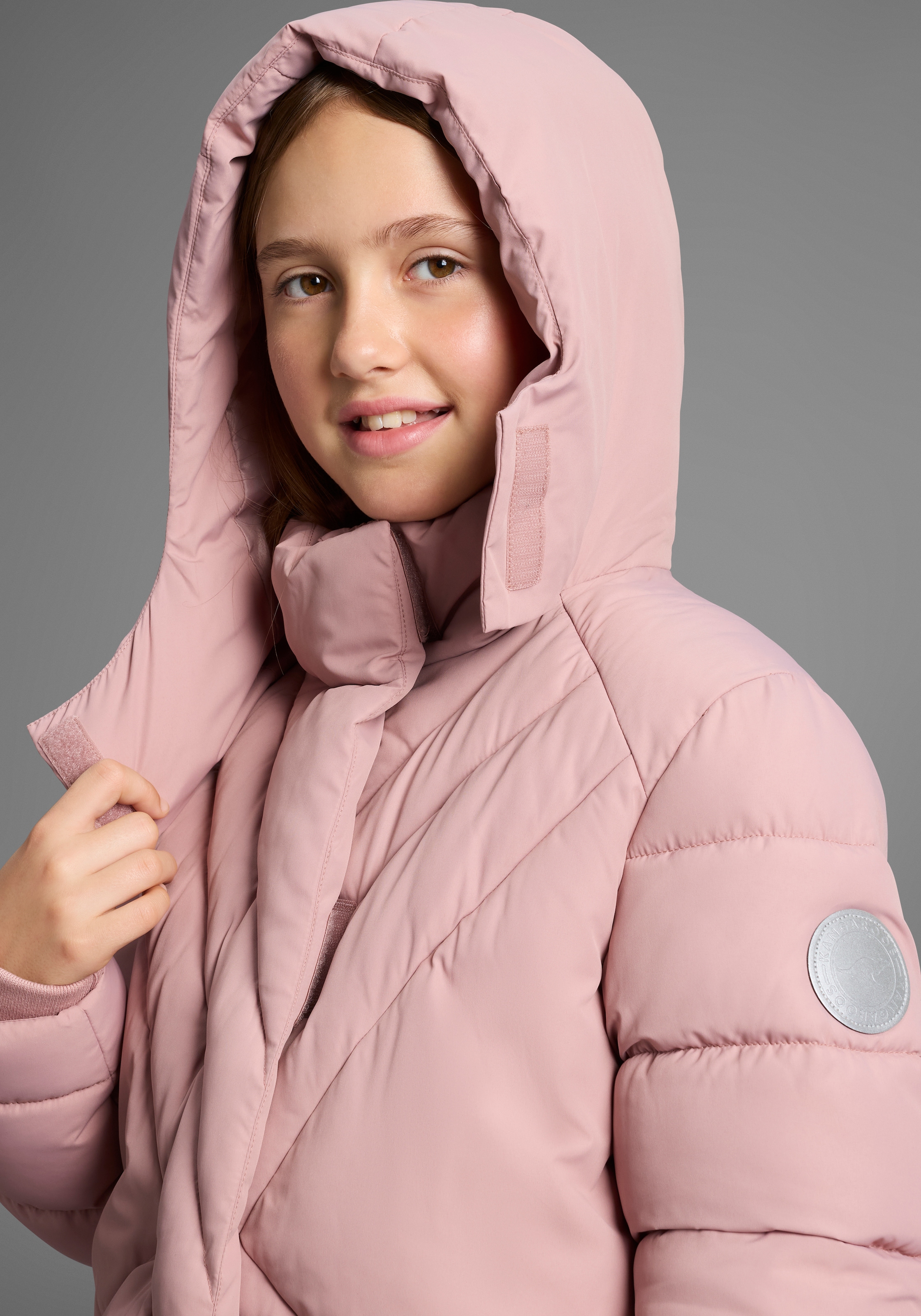 KangaROOS Outdoorjacke »Wintermantel« mit Kapuze Steppmantel, mit modischer Steppung, warm gefüttert