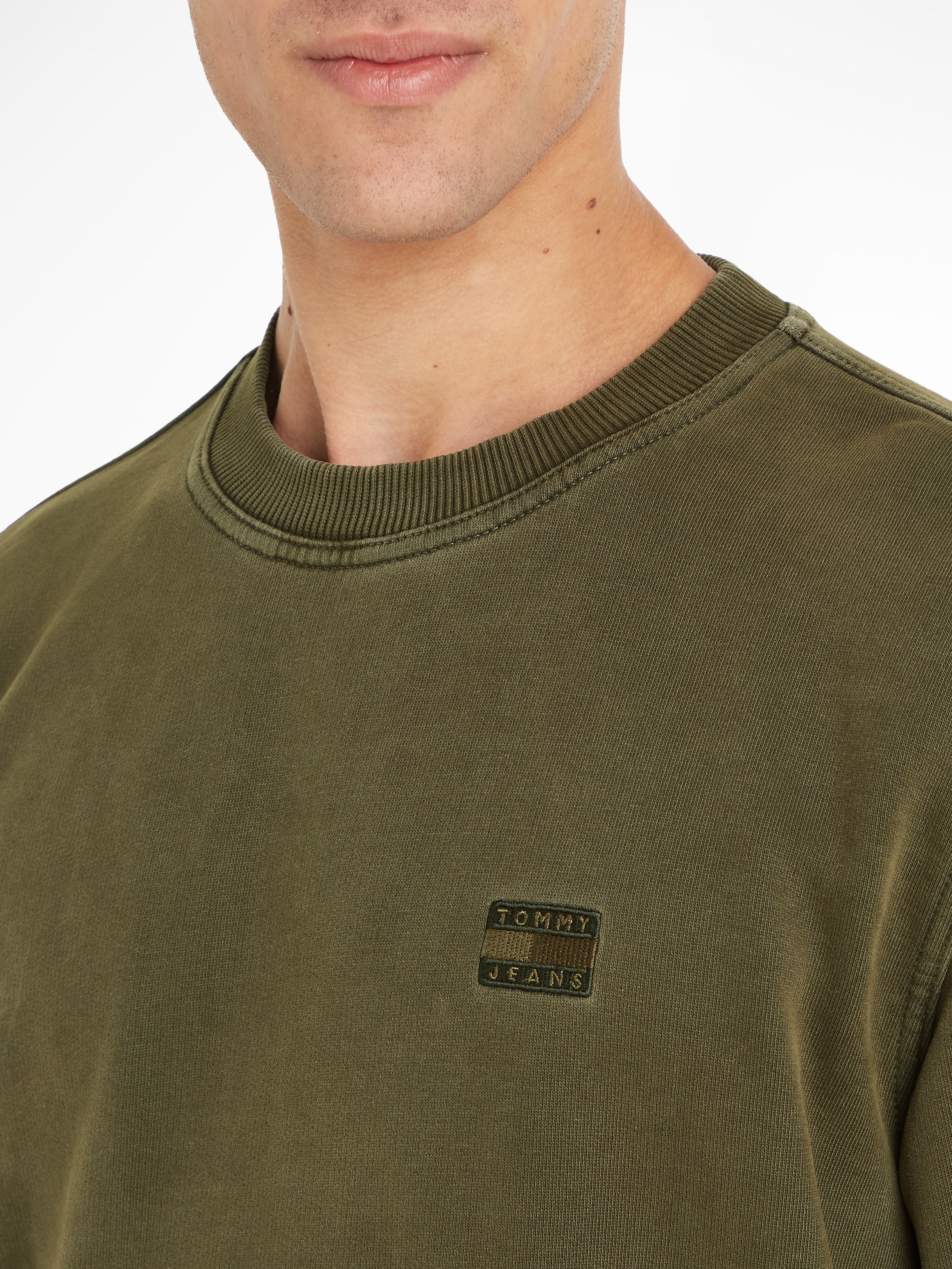 Tommy Jeans Sweatshirt »TJM REG TONAL BADGE CNECK«