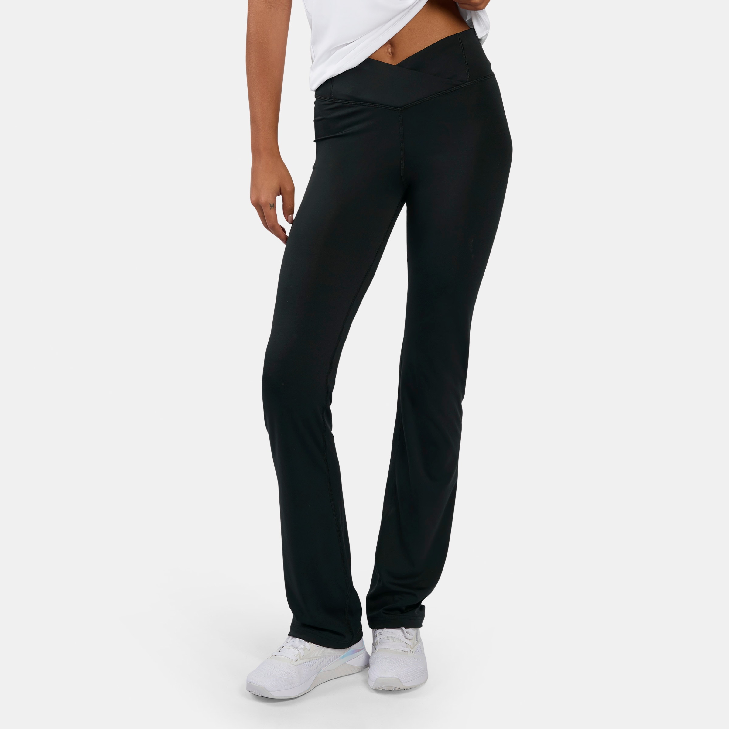 Reebok Trainingstights »CORE HIGH RISE BOOTCUT PANT«