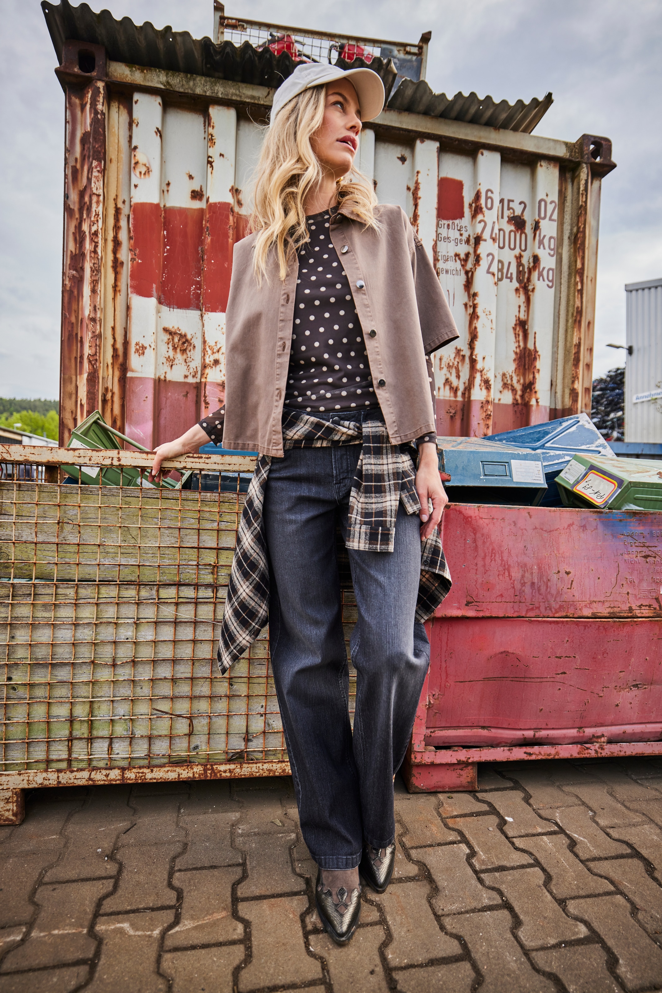 Aniston CASUAL Langarmshirt mit Raffungen an den Seitennähten - NEUE KOLLEKTION