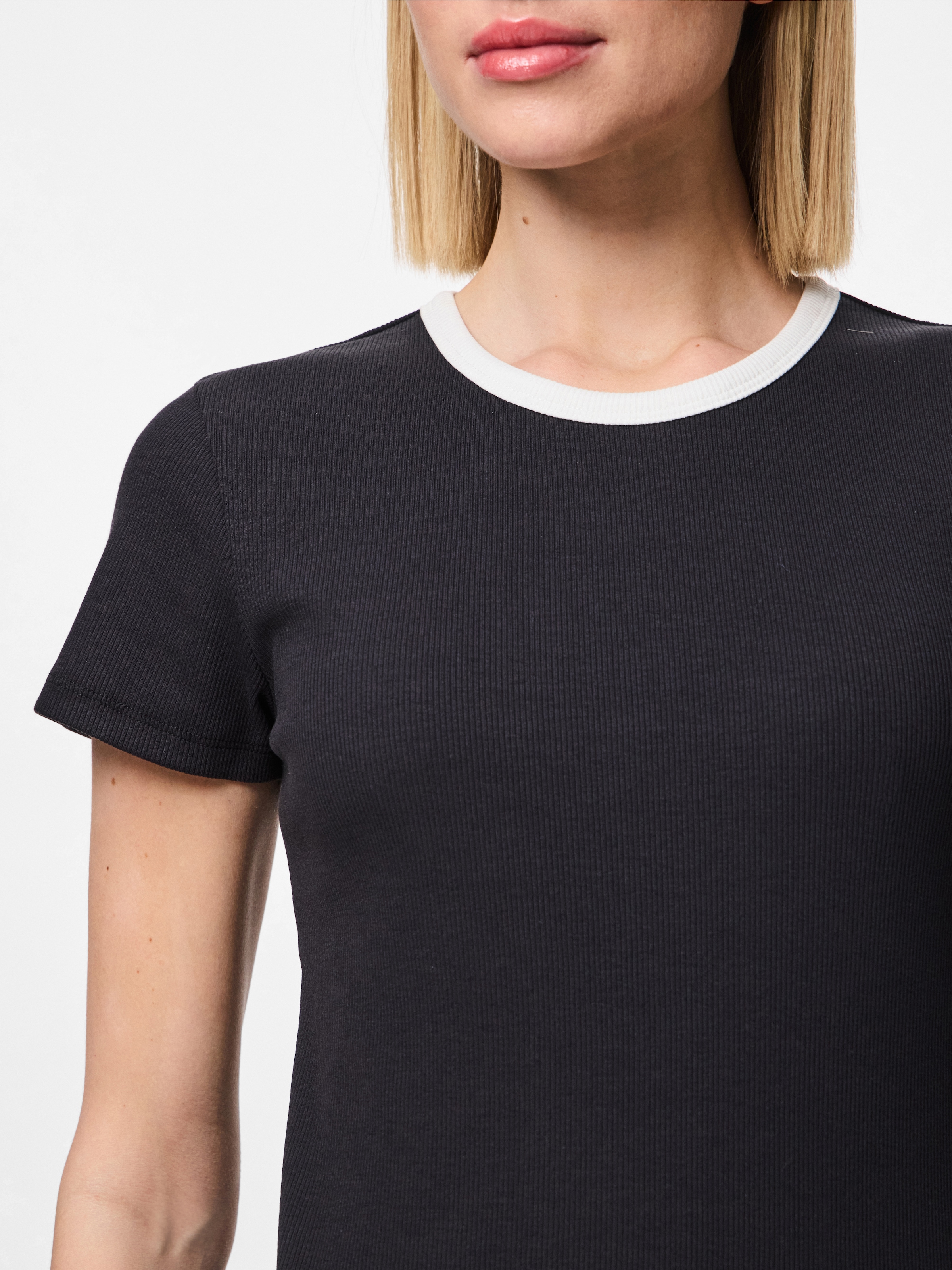 pieces Kurzarmshirt »PCMAY SS TEE NOOS BC«
