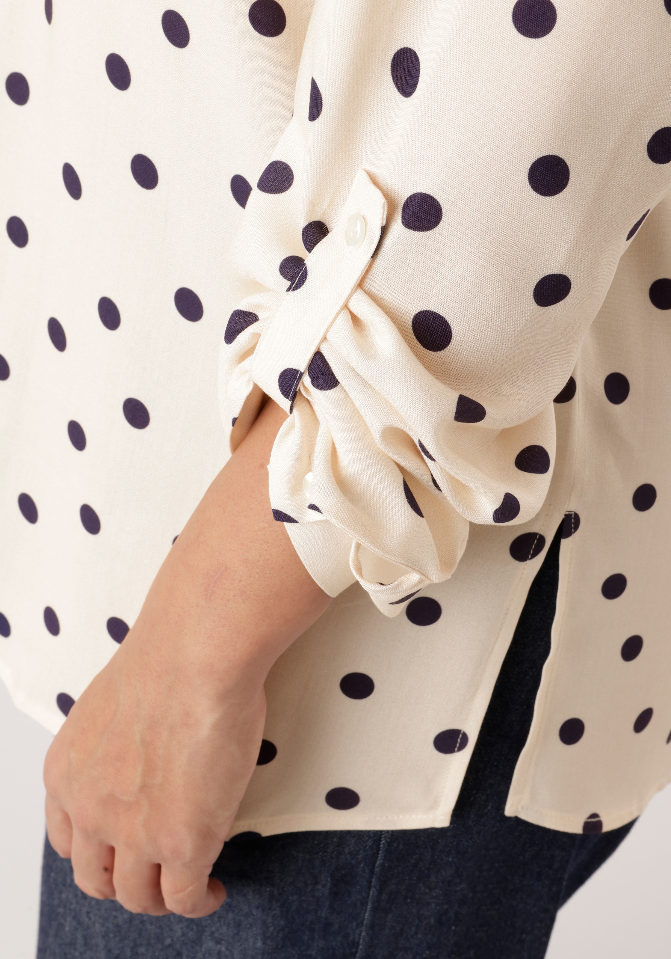 Aniston PLUS Schlupfbluse in trendigem Pünktchendessin - NEUE KOLLEKTION