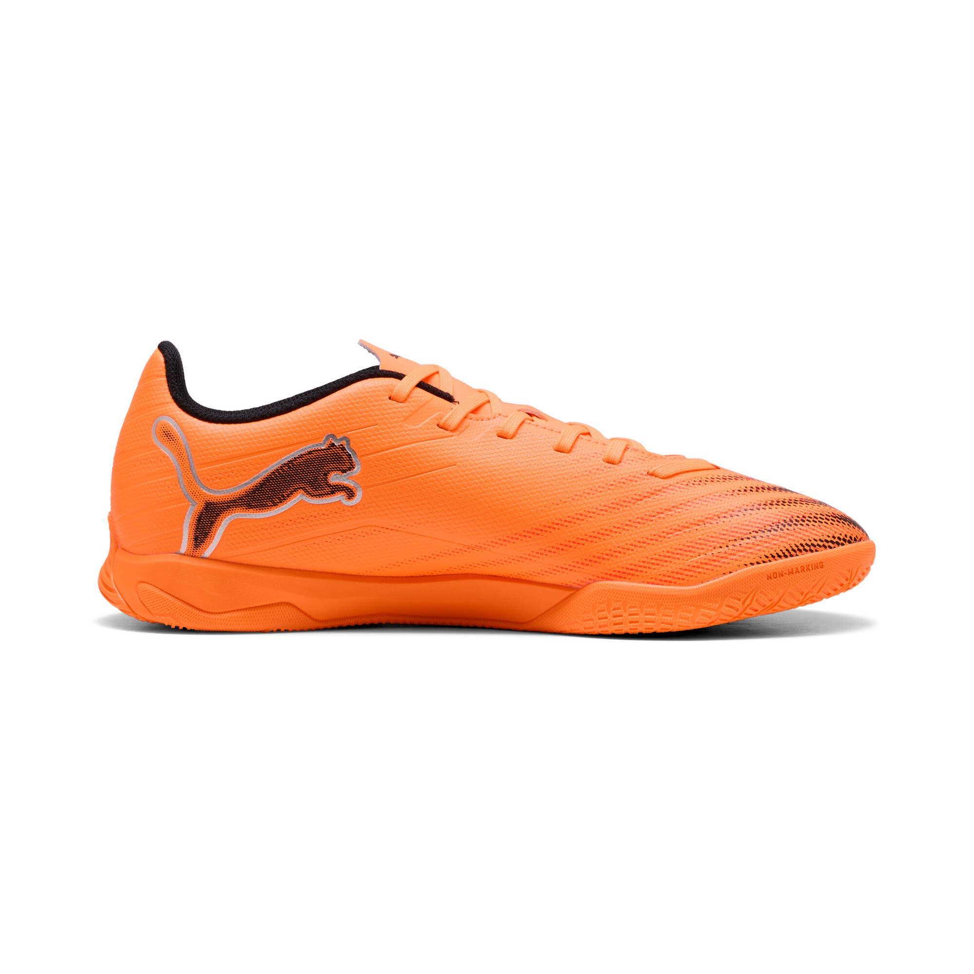 PUMA Fußballschuh »ULTRA 6 PLAY IT«  für Halle und Straße, mit leichter Gummilaufsohle, Schnürverschluss