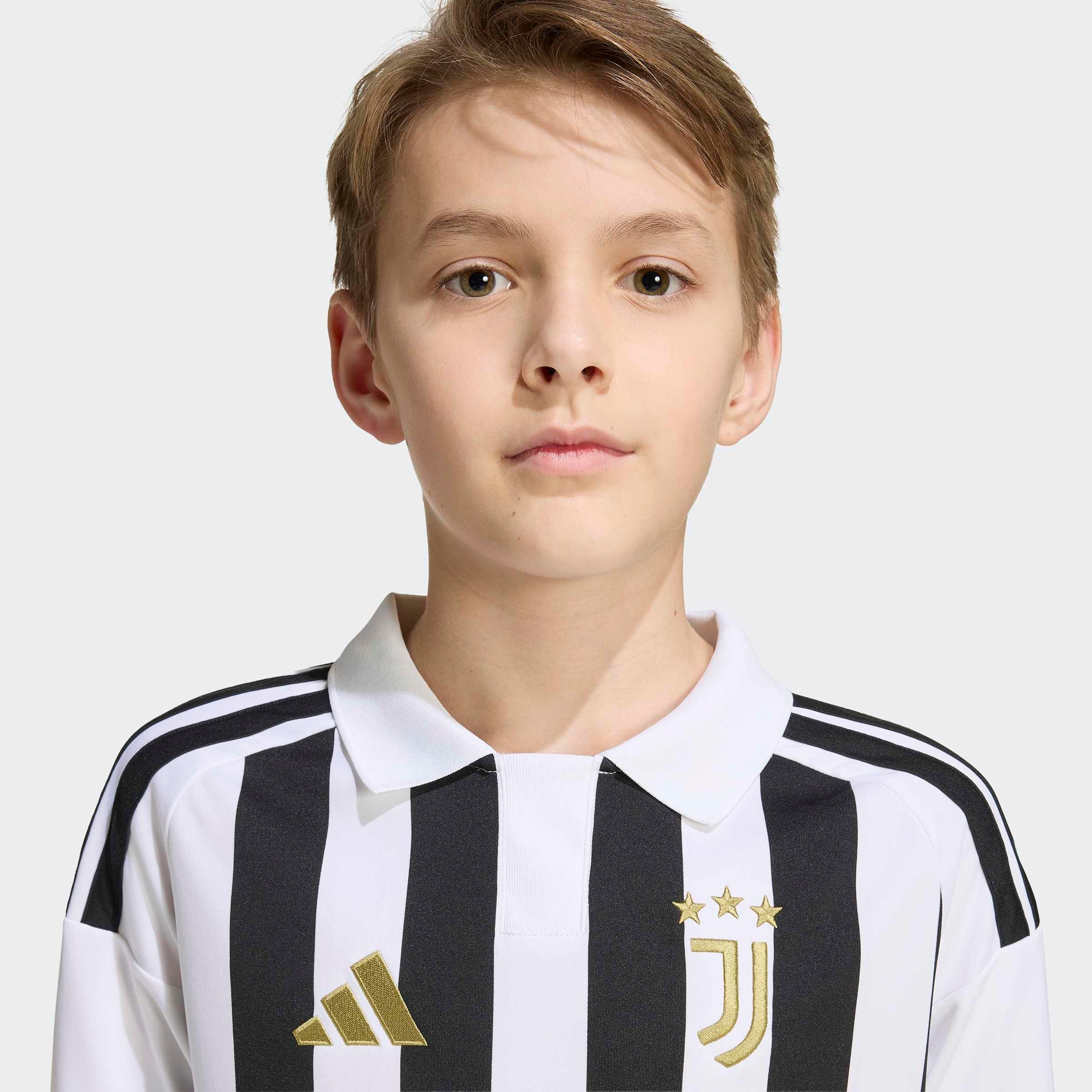 adidas Performance Fußballtrikot »JUVENTUS TURIN 26/27 KIDS HEIMTRIKOT« mit Climacool Technologie, mit traditionellem Kragen, mit 3-Streifen