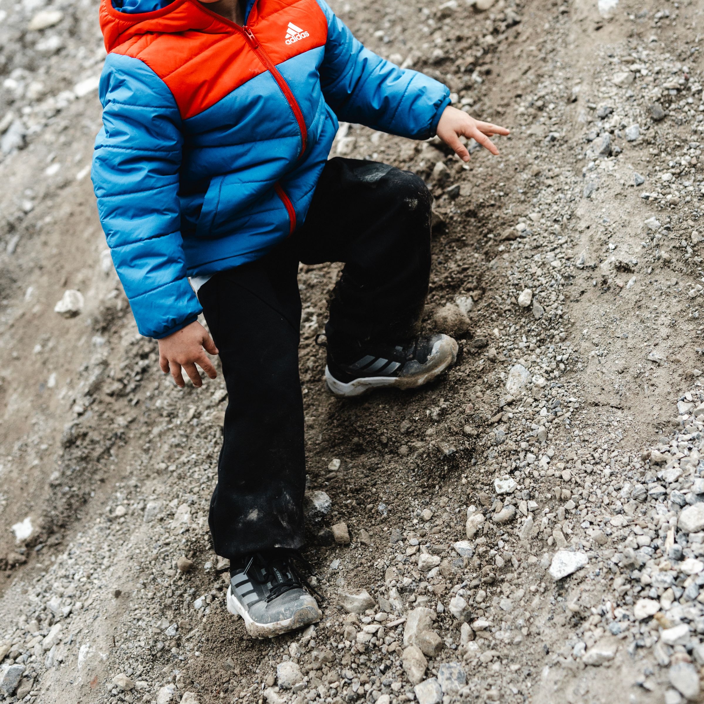 adidas TERREX Wanderschuh »TERREX AX4R MID«