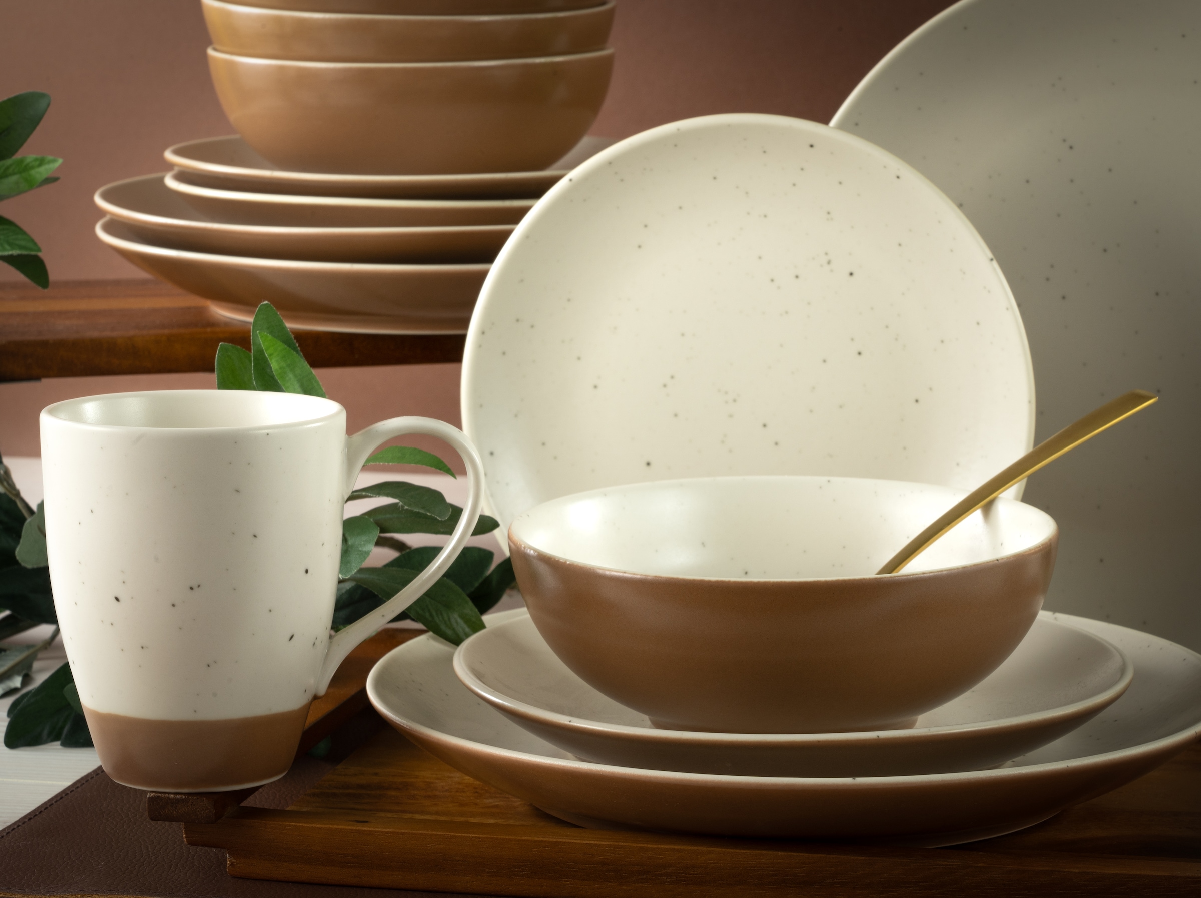 CreaTable Kombiservice »Geschirr-Set Sand Dunes«, (Set, 16 tlg., Kaffeeservice und Tafelservice im Set, für 4 Personen), Service, handwerklicher Töpfercharakter, 16 Teile, für 4 Personen
