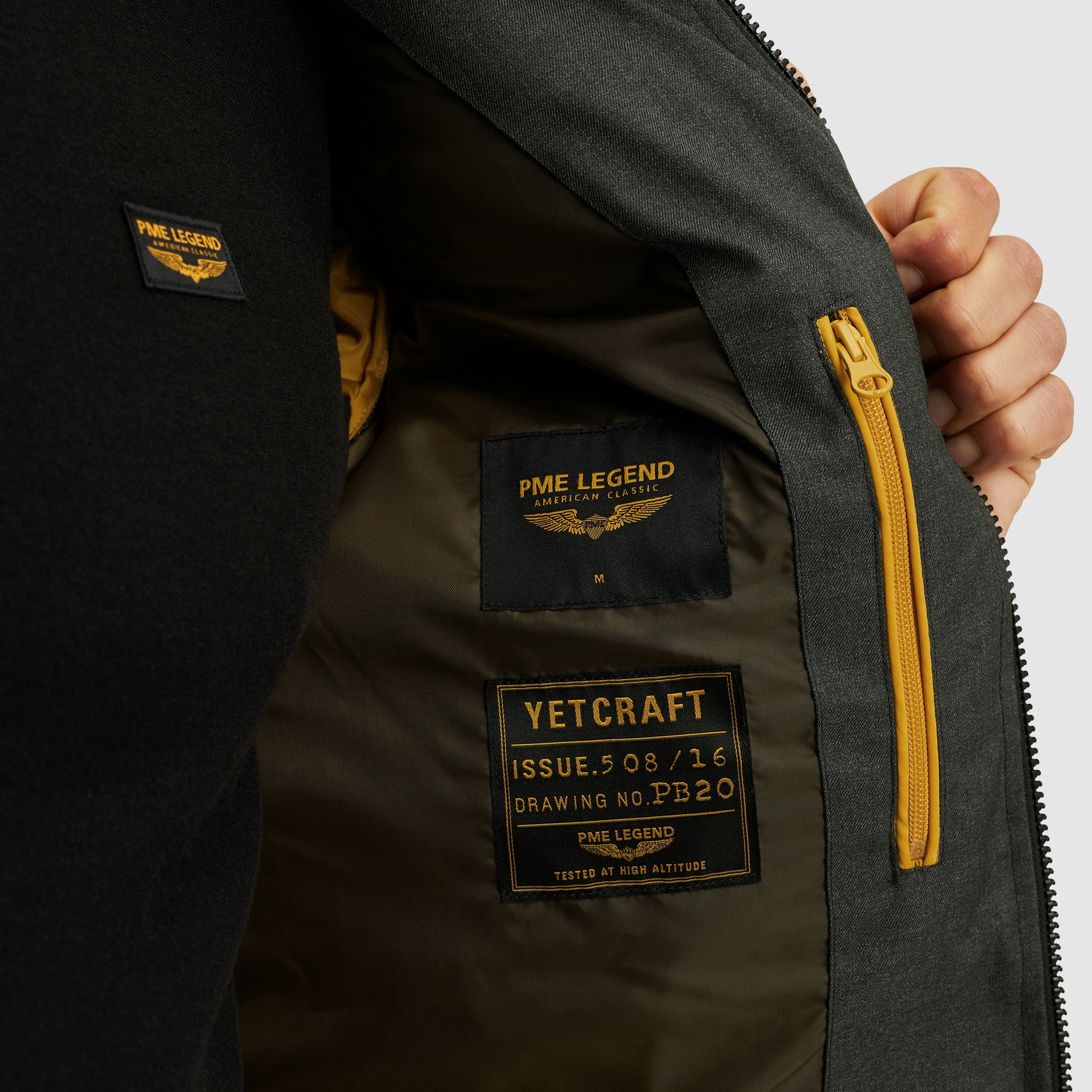 PME LEGEND Steppjacke »YETCRAFT« mit Kapuze Verschließbare Eingriff-, Brust- und Innentasche