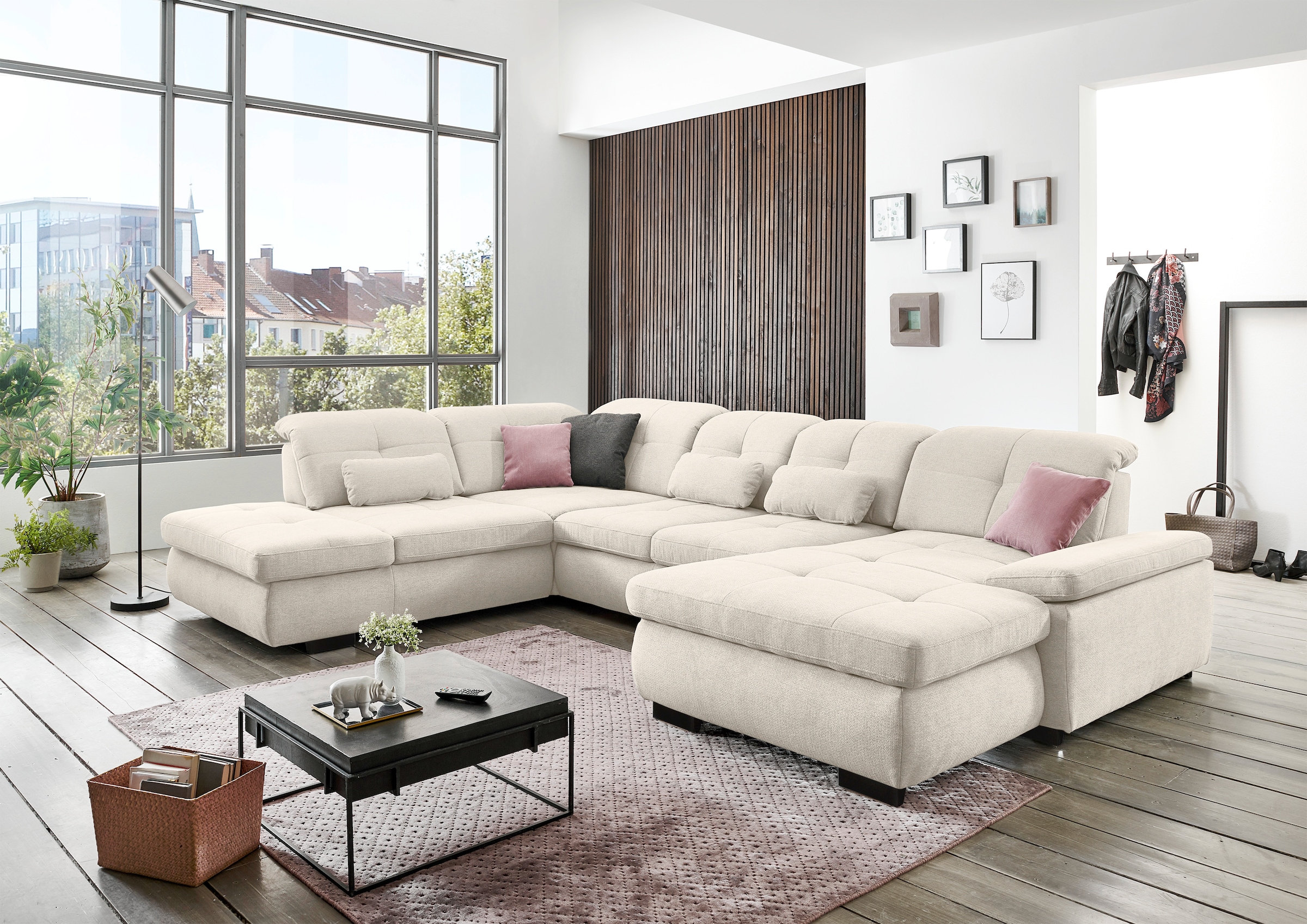 Die PlanBar Ecksofa »MP-IN16012 L-Form, mit Kaltschaum-Polsterung« inkl. Sitztiefenverstellung wahlweise mit weiteren Funktionen