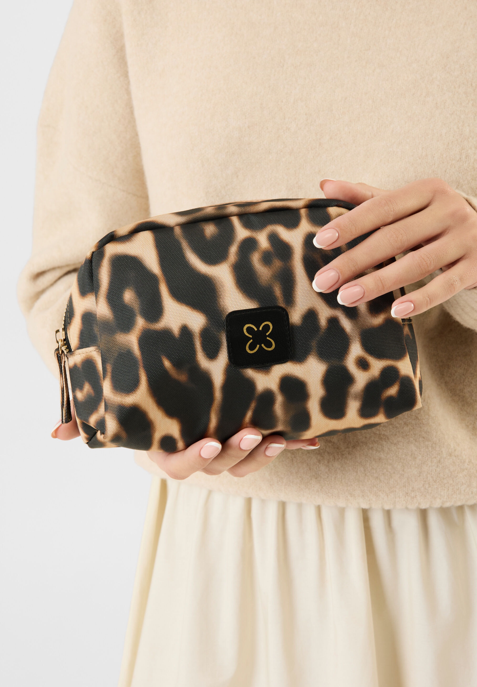 Codello Kosmetiktasche »Codello Tasche« mit Leo-Muster