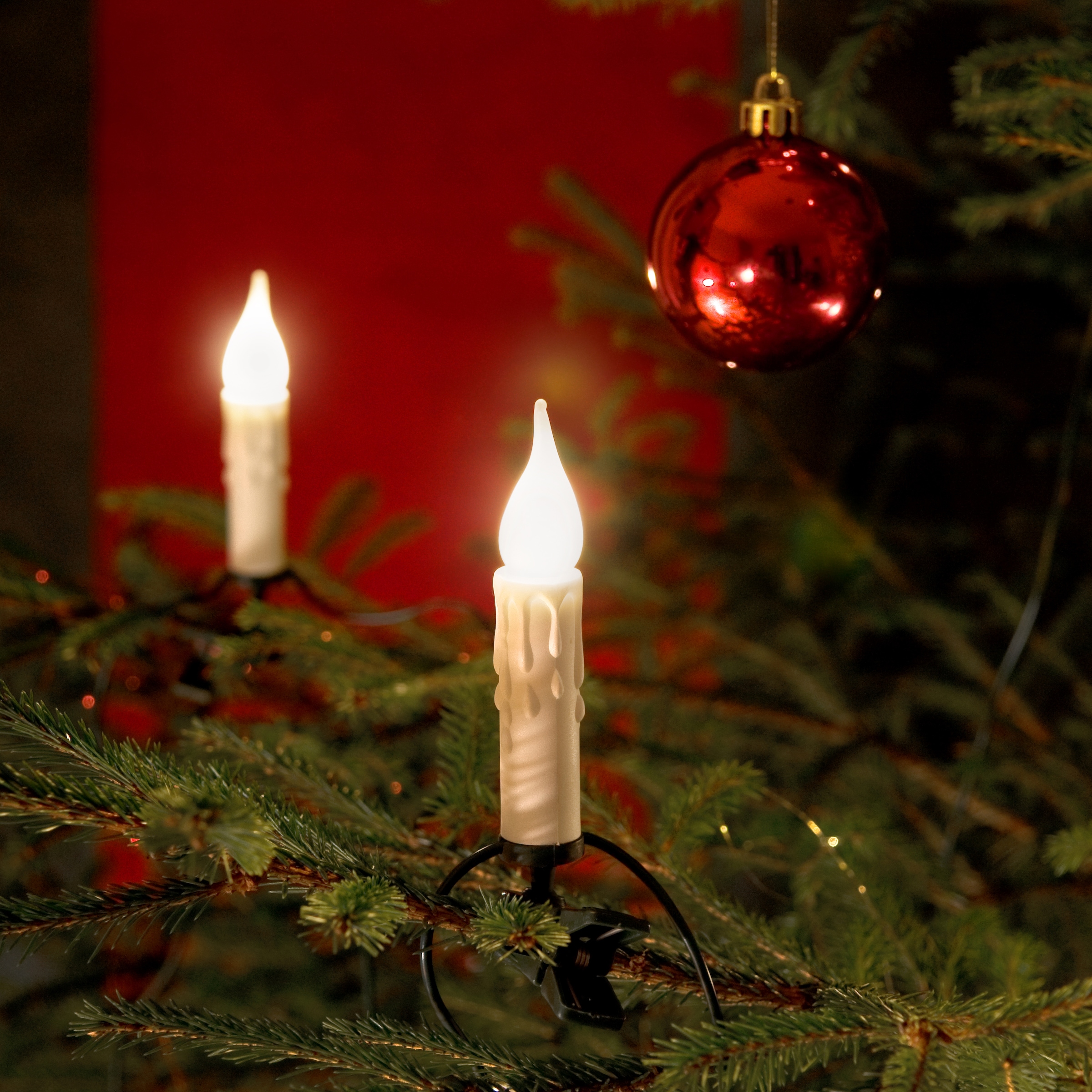 KONSTSMIDE Christbaumkerzen »Weihnachtsdeko, Christbaumschmuck«, Baumkette  für den Innenbereich, gefrostete Wachsoptik, grünes Kabel auf Raten  bestellen