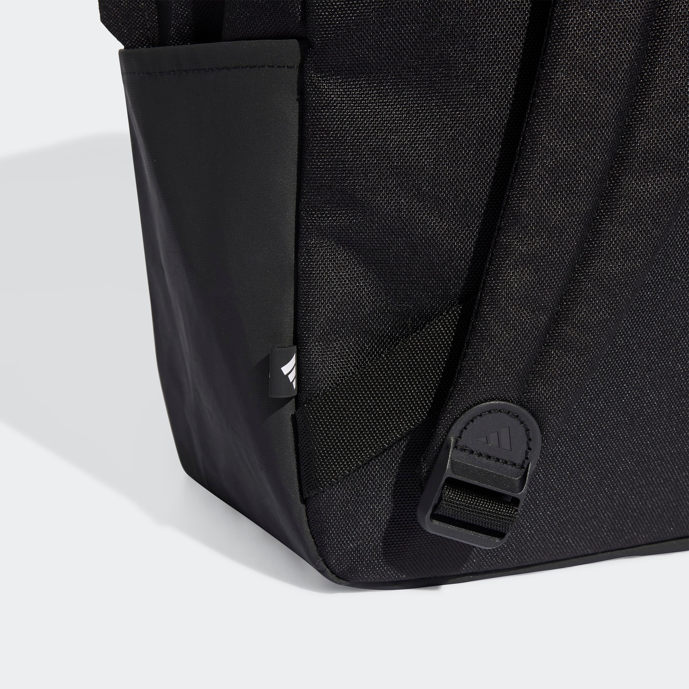 adidas Performance Rucksack »ADIDAS CLASSIC TAPE« für Erwachsene, sportlich und stilvoll, mehrere Fächer und Taschen