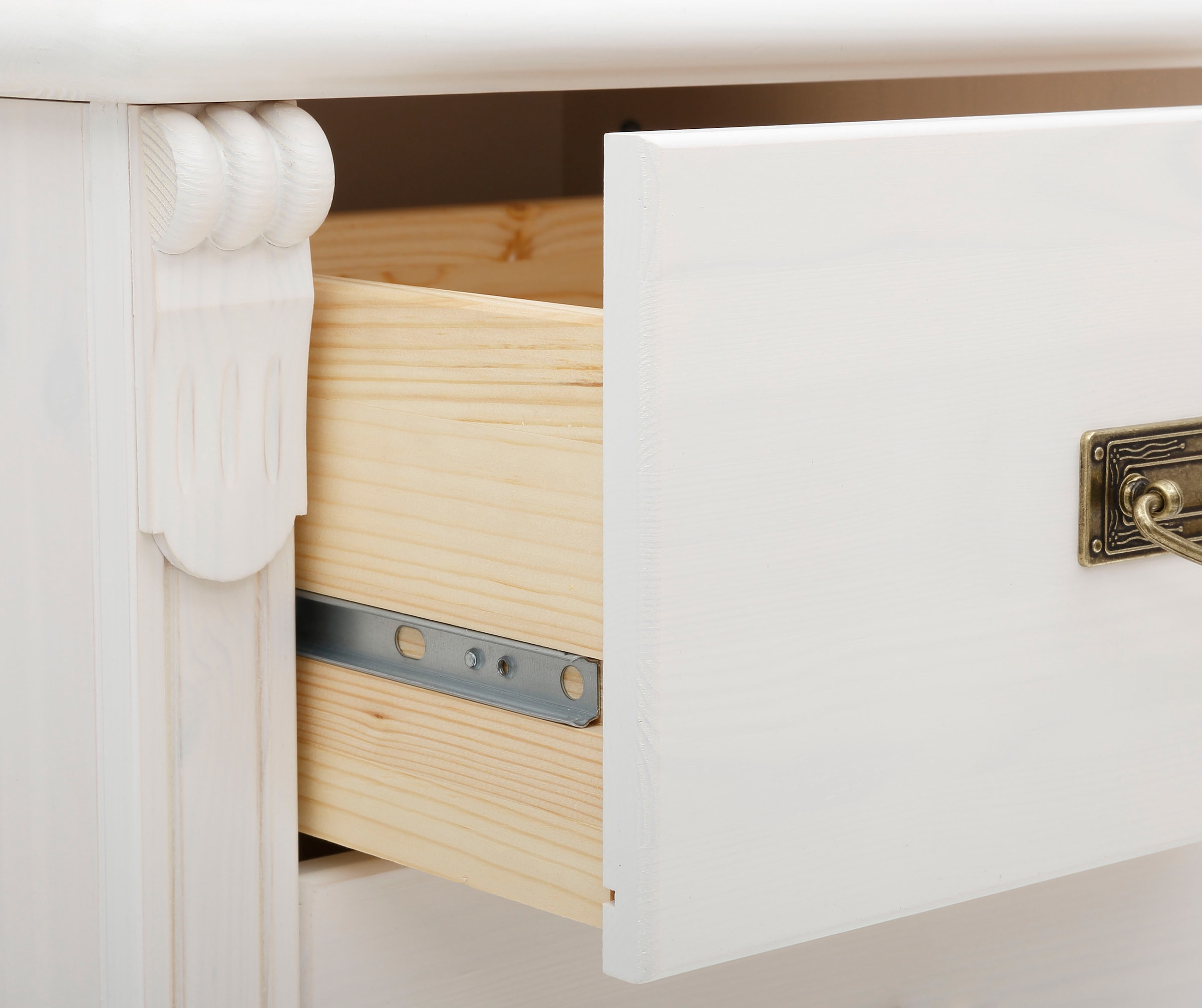 Lüttenhütt Babyzimmer-Komplettset »"Aimo", Landhausstil, stabile Qualität, edles Design, Messinggriffe«, (Set, 3 tlg., Kinderbett, Schrank, Wickelkommode), aus Massivholz; FSC®-Holz aus gewissenhaft bewirtschafteten Wäldern