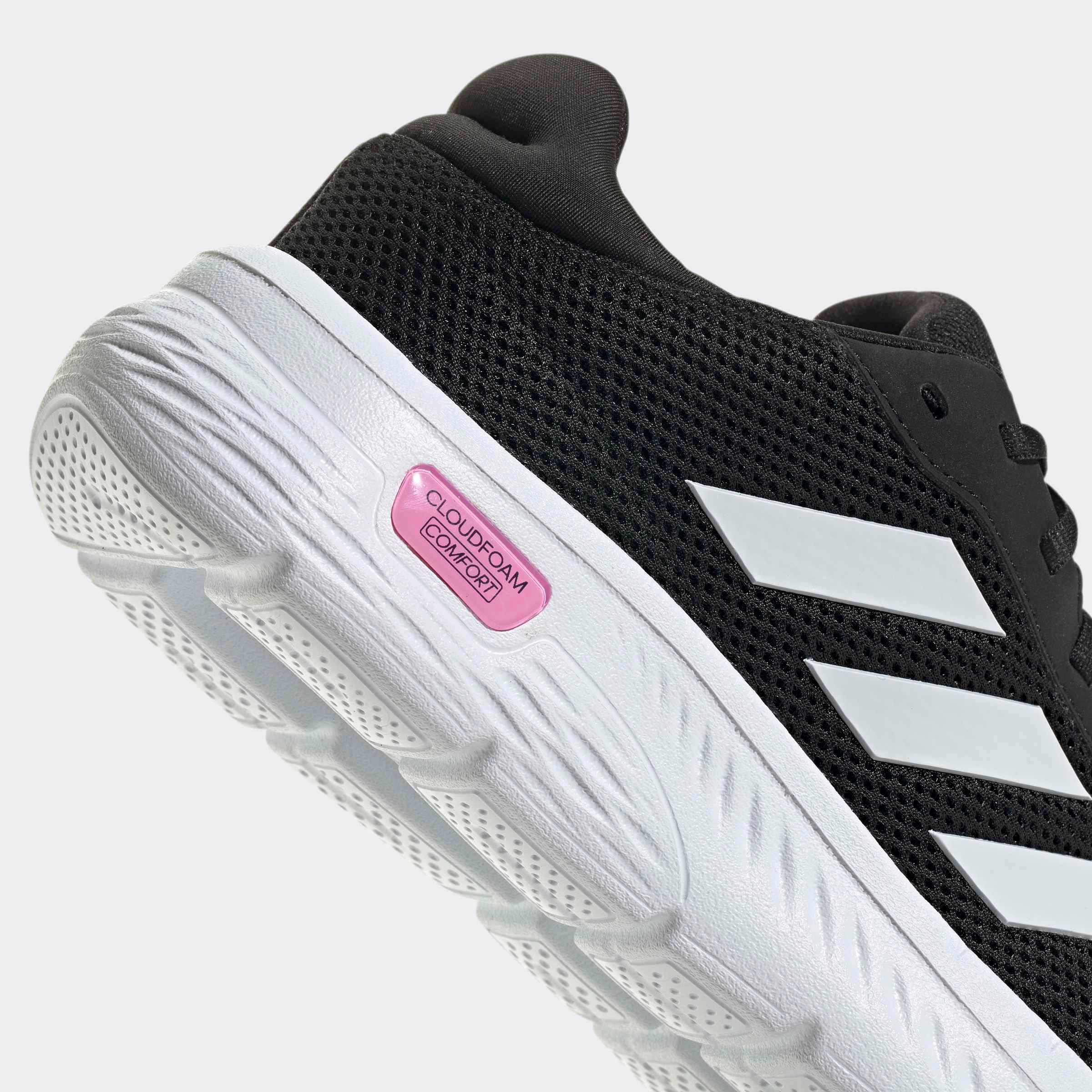 adidas Sportswear Walkingschuh »CLOUDFOAM COMFY«