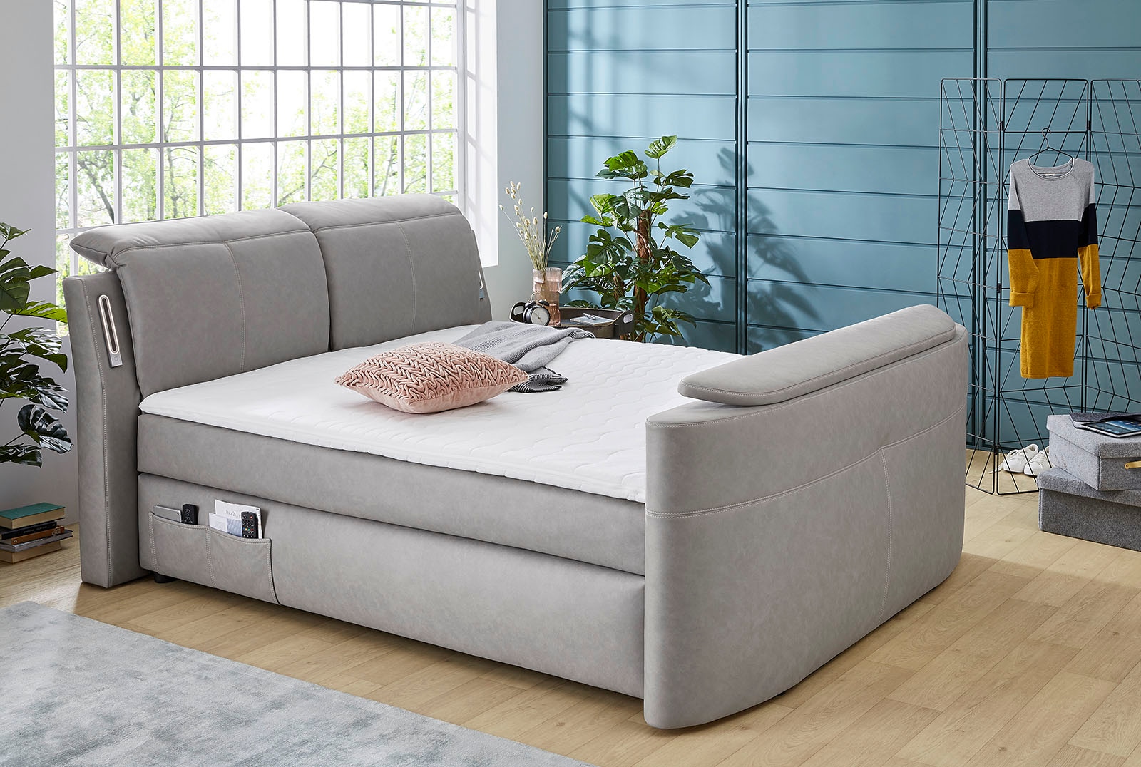Jockenhöfer Gruppe Boxspringbett »Movie Star«, mit versenkbarem TV-Lift, Fernbedienung, LED-Licht, USB-Ladestation und verstellbaren Kopfstützen