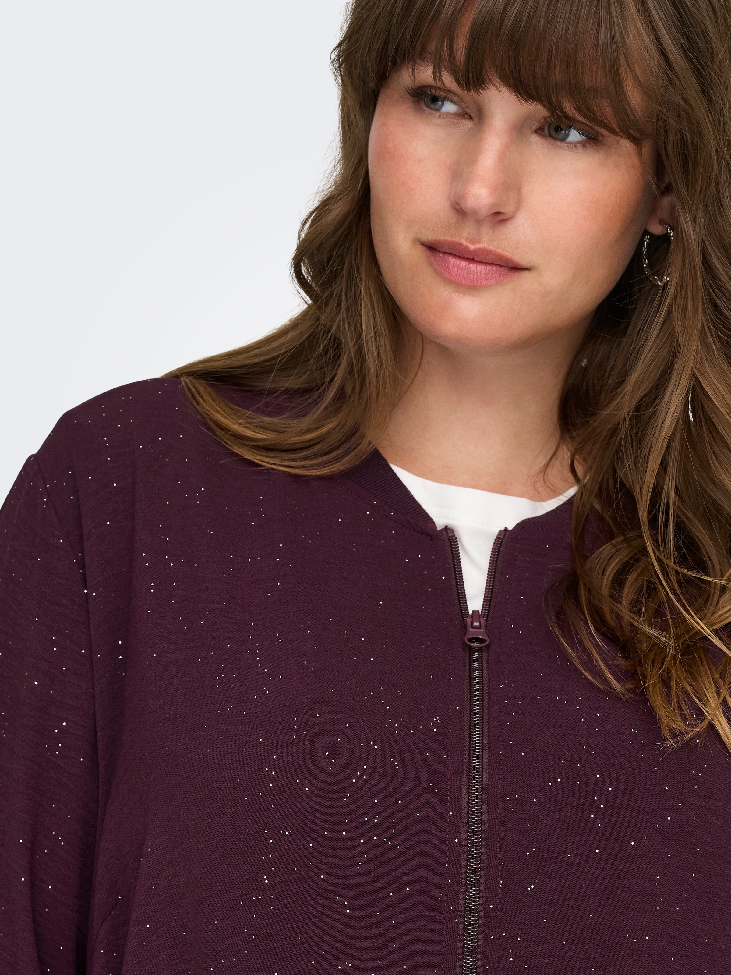 ONLY CARMAKOMA Blouson »CARJOSEE METTA LIFE LS BOMBER WVN« mit Glitzer Effekt