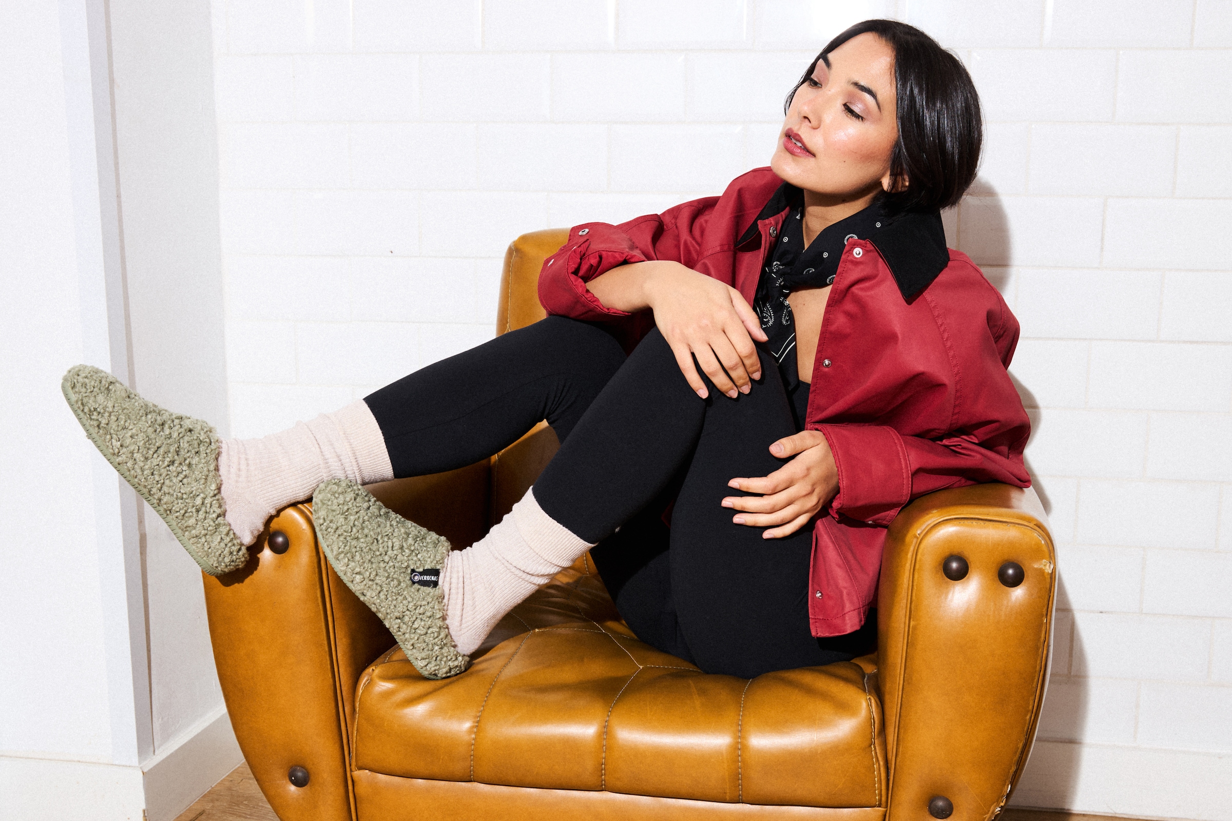 VERBENAS Pantoffel  , Hausschuh, Homeslipper, Clog in kuscheliger Optik