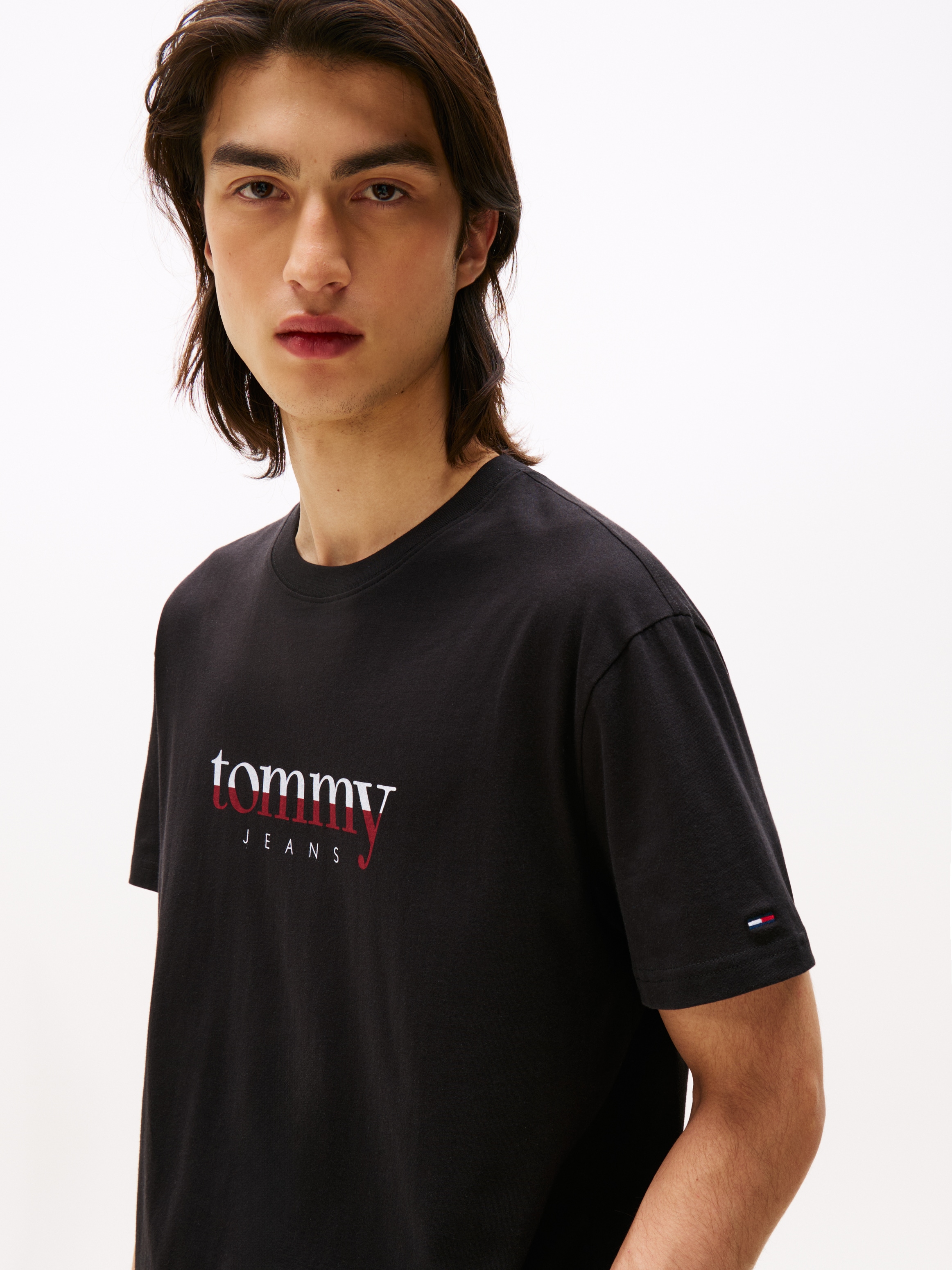 Tommy Jeans T-Shirt »aus Jersey mit Logo«