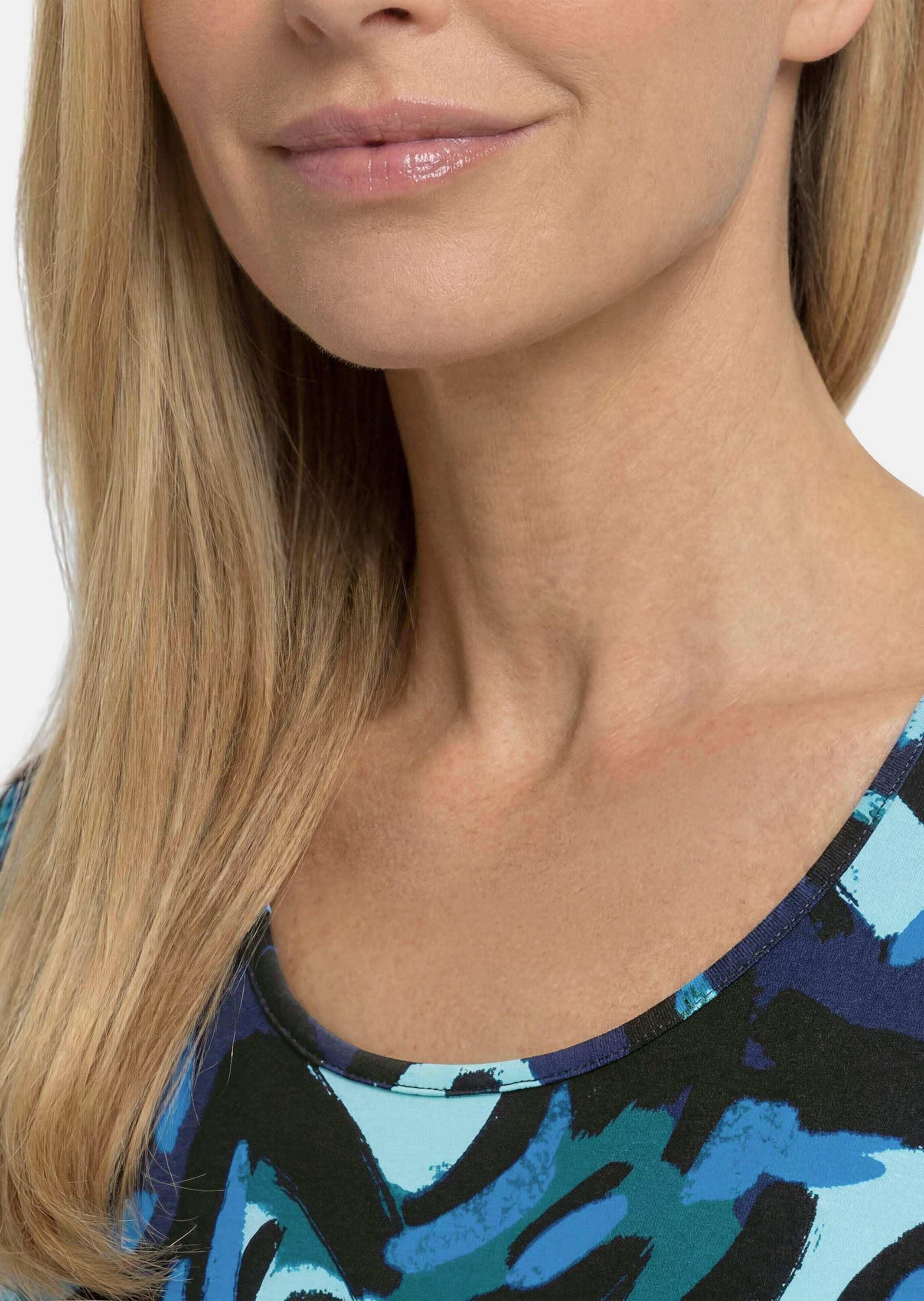GOLDNER Kurzarmshirt »Viskoseshirt mit künstlerischem Print« stretchbequemer Viskosejersey