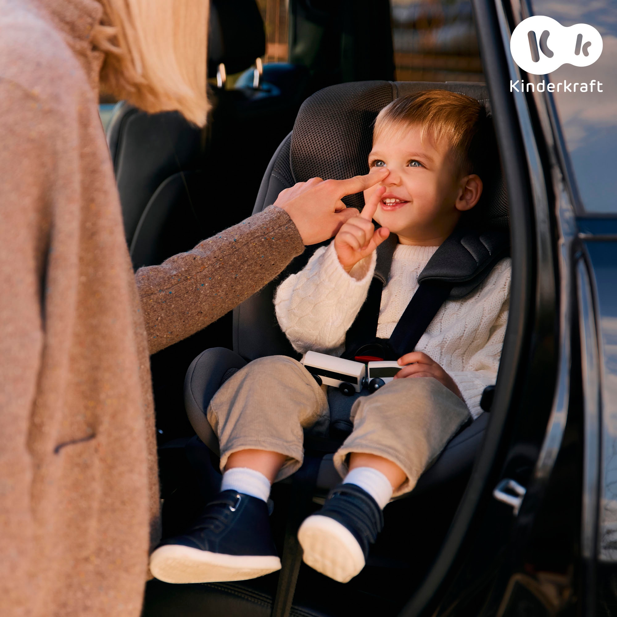 Kinderkraft Autokindersitz »XRIDER 2 i-Size« Klasse 0 / 1 / II / III (bis 36 kg)