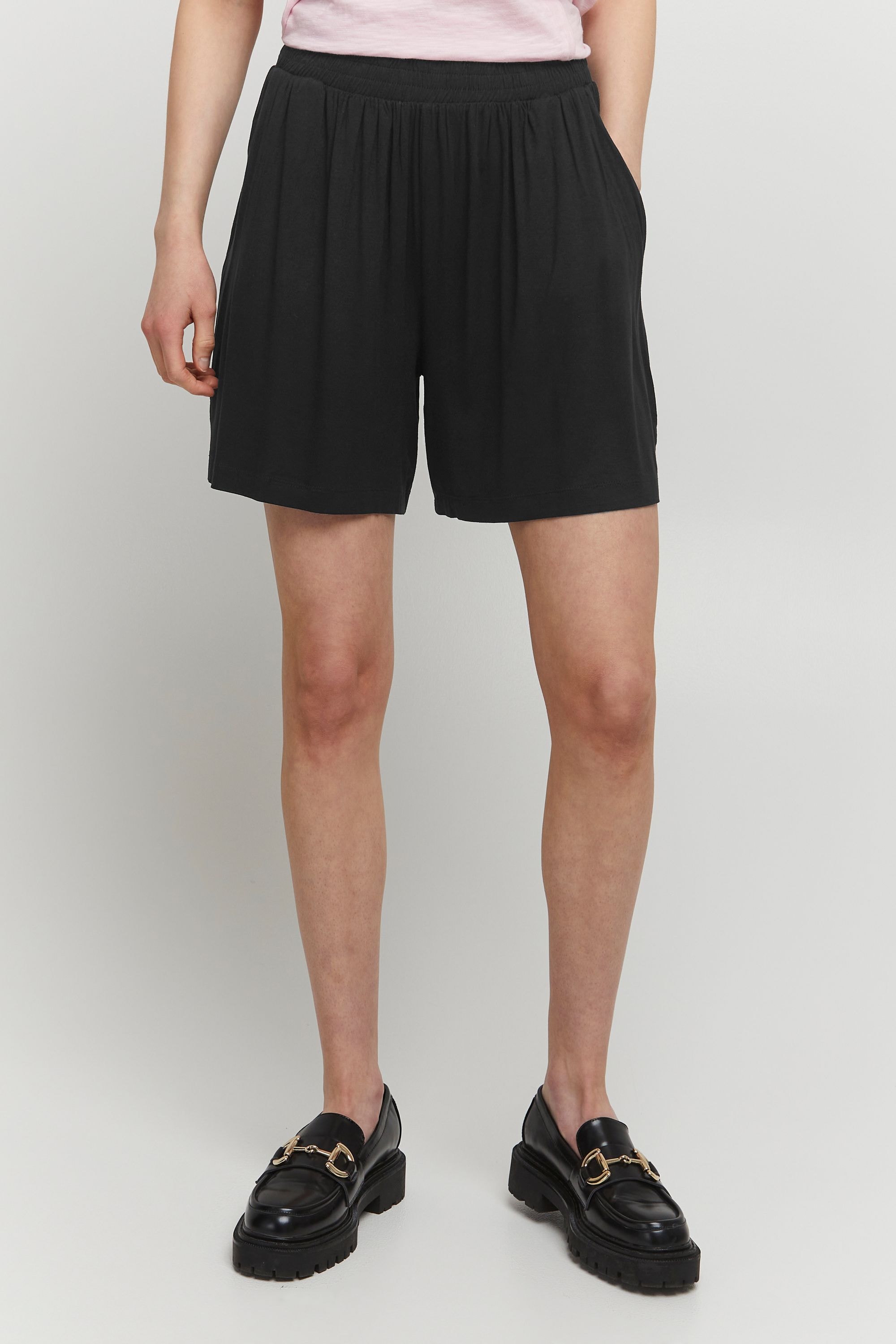 b.young Shorts »Shorts BYUsilia«