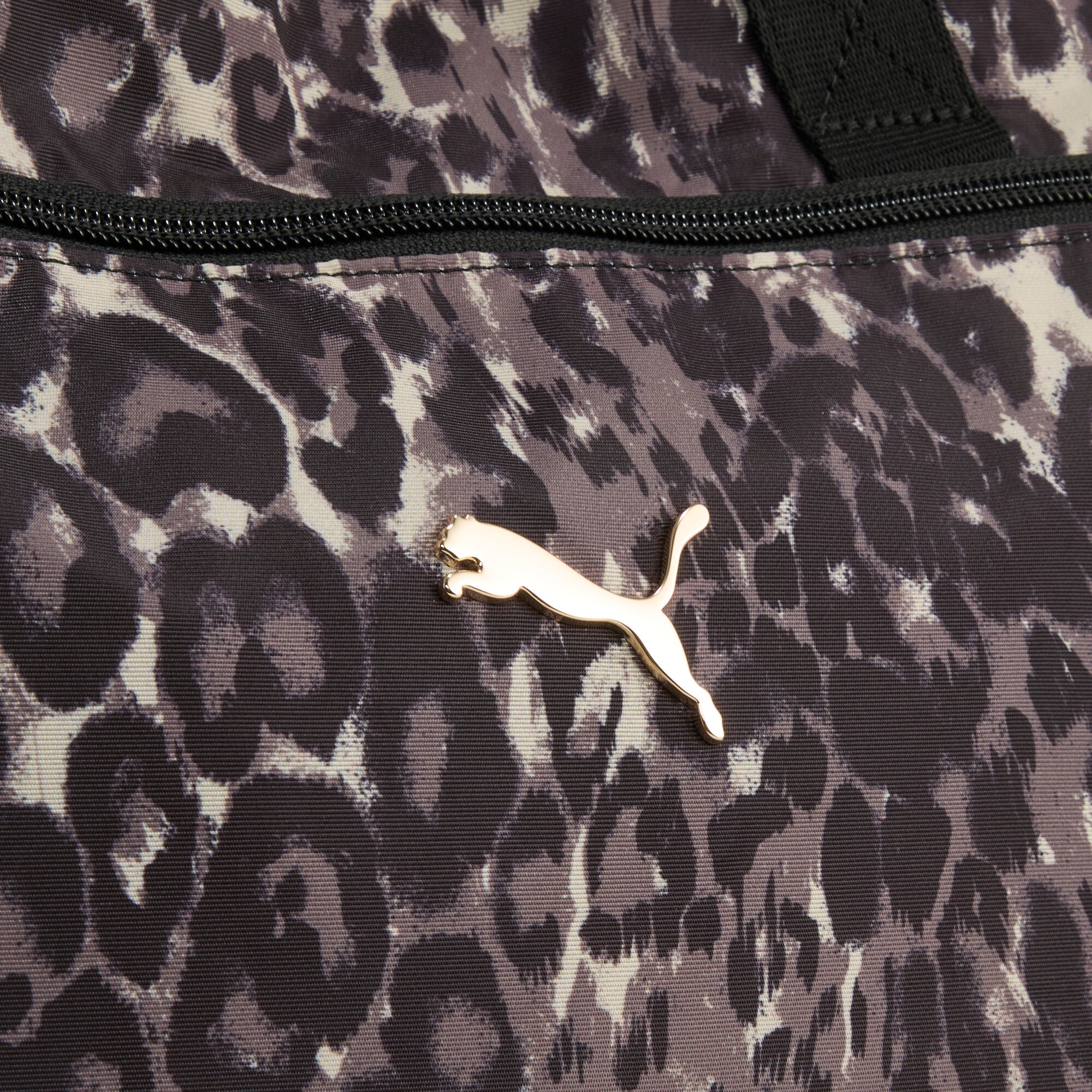 PUMA Schultertasche »POP TOTE« Tasche mit femininen Grafikprints, mit Reißverschluss