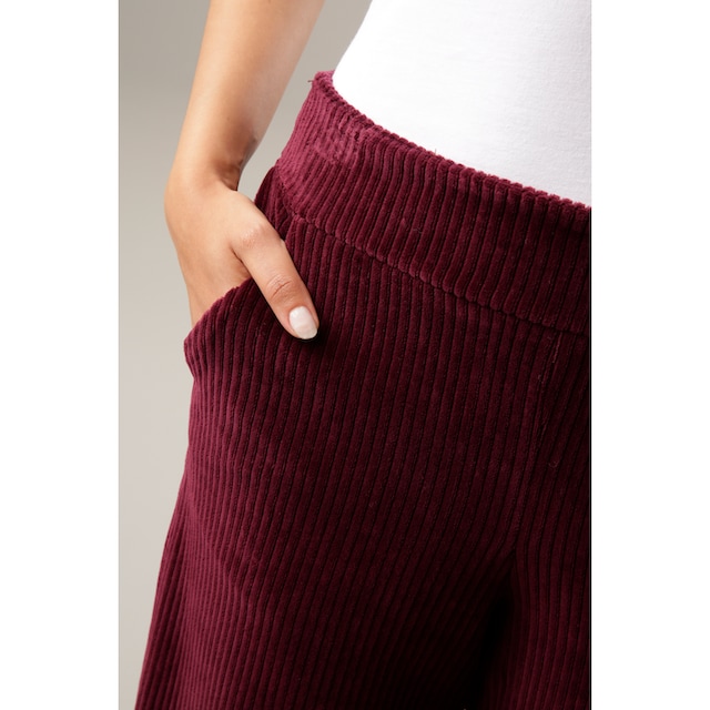 Aniston CASUAL Cordhose, in trendiger Culotte-Form bei ♕