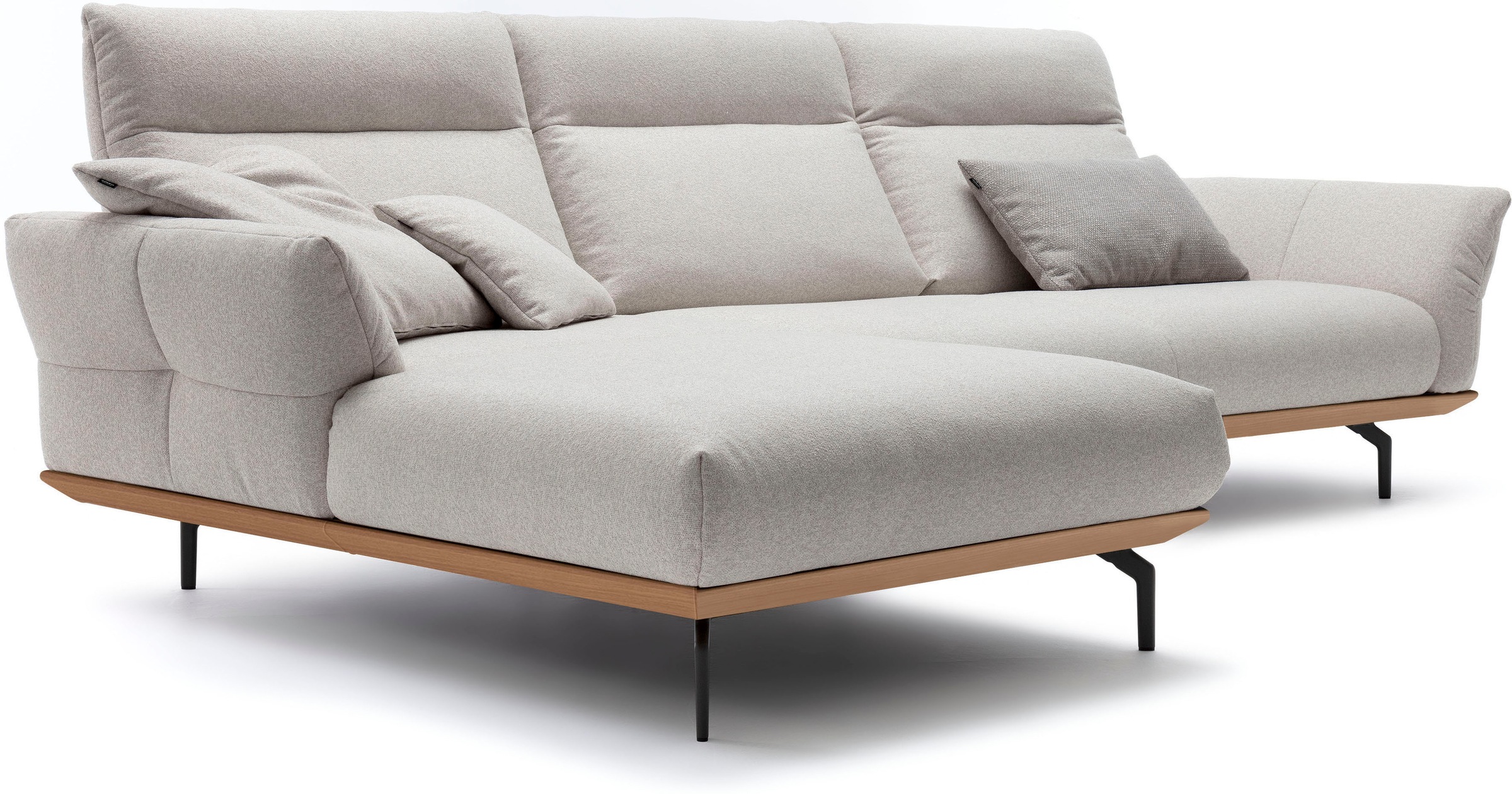 Creation BY ROLF BENZ Ecksofa »CR.460«, Sockel in Eiche, Winkelfüße in Umbragrau, Breite 318 cm