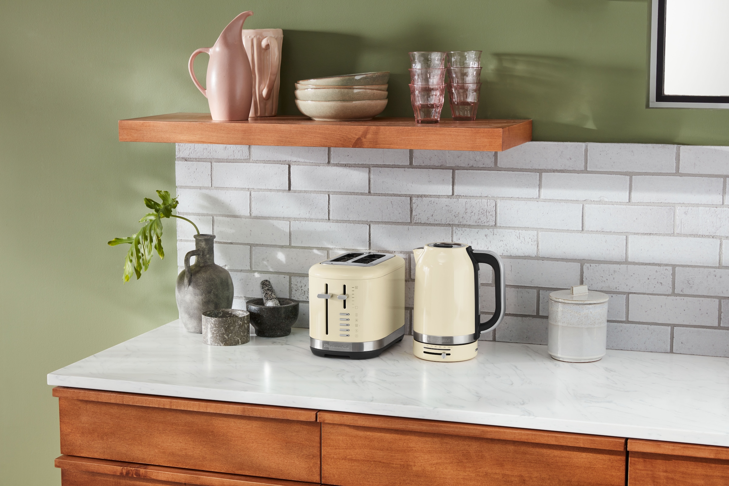 KitchenAid Wasserkocher »5KEK1701EAC Creme«, 1,7 l, 2400 W