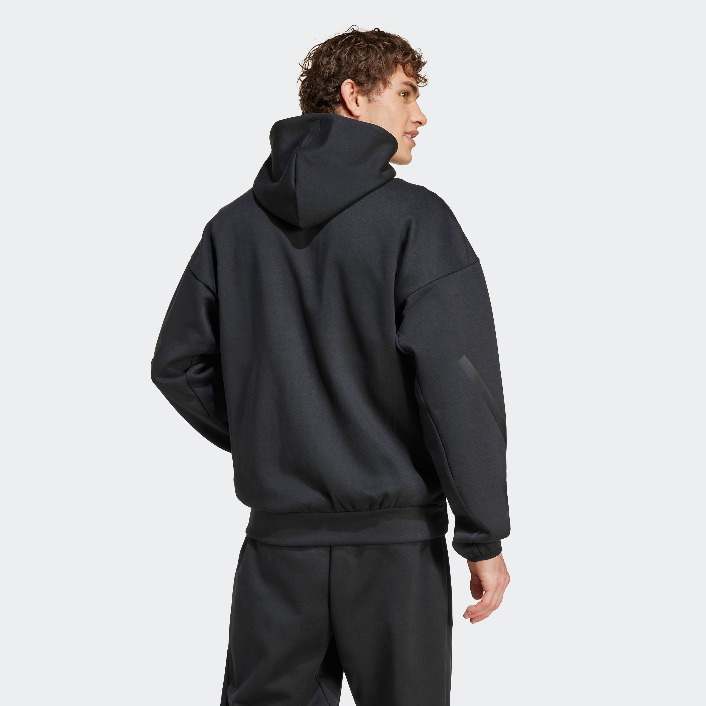 adidas Sportswear Kapuzensweatshirt »NEW ADIDAS Z.N.E. ZIP-HOODIE«, für sportliche Aktivitäten, aus Polyester und Baumwolle
