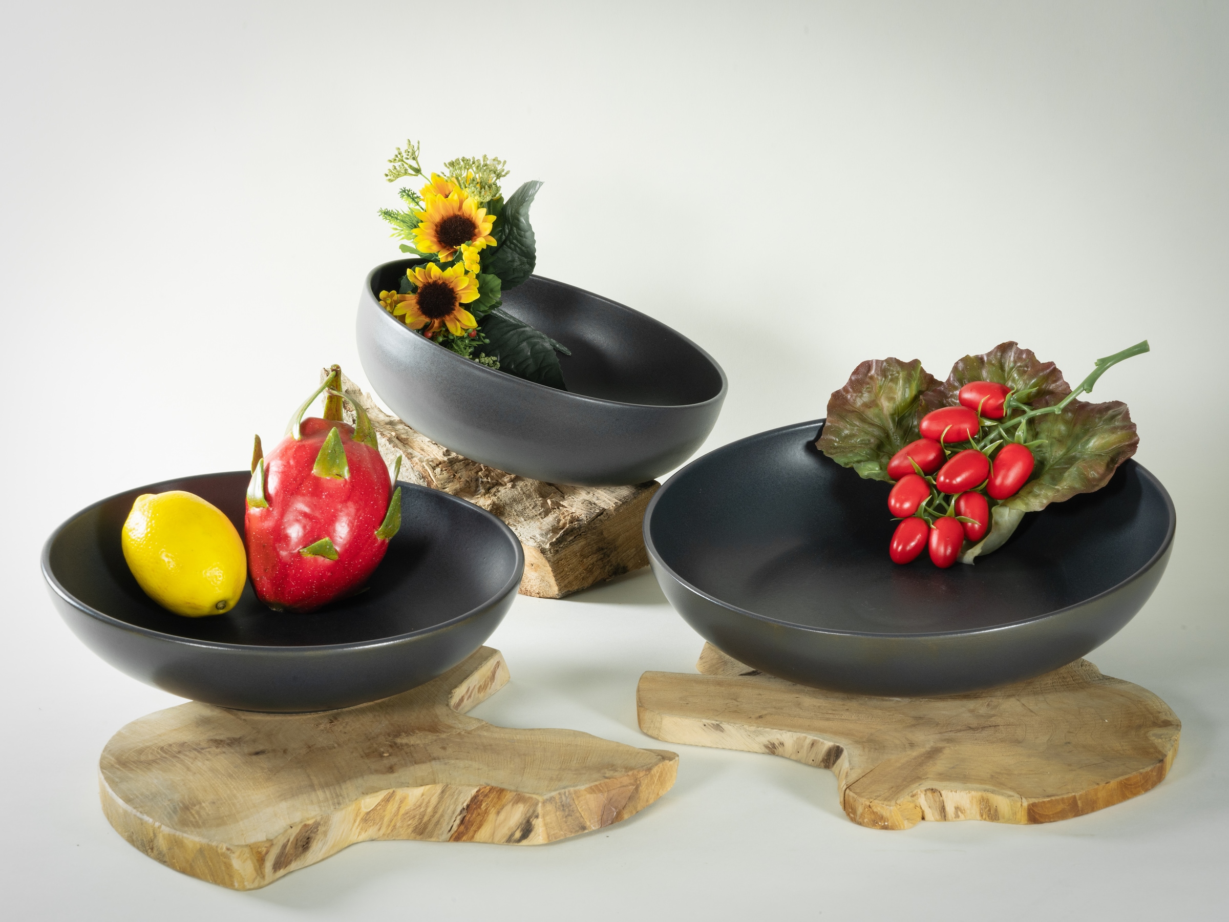 CreaTable Servierschale »Uno black, Servierschalen Set 3-tlg« 3 Stk. aus Steinzeug Seidenmatte Spezialglasur, Harmonisch ausbalanciert