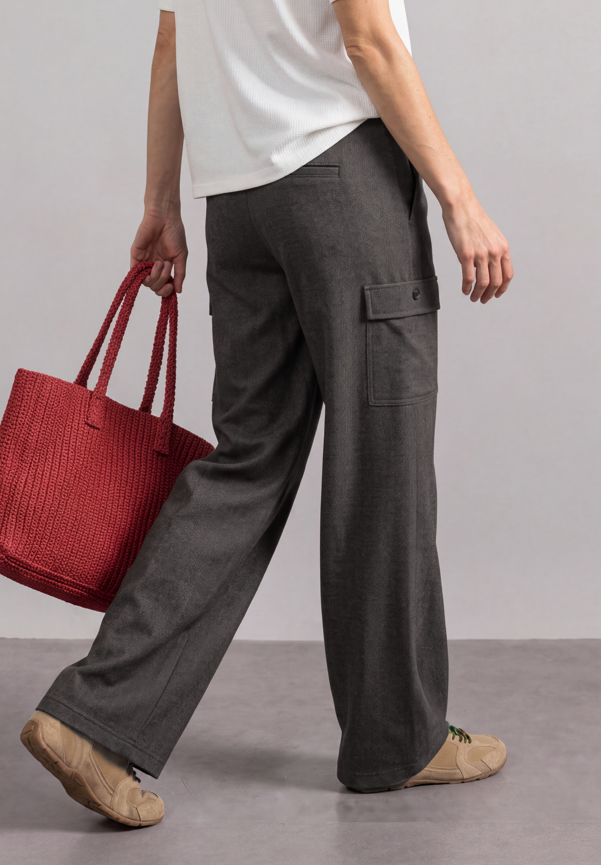 STREET ONE Stoffhose  Elstikbund mit Tunnelzug, Cargo-Taschen, Viskosemix