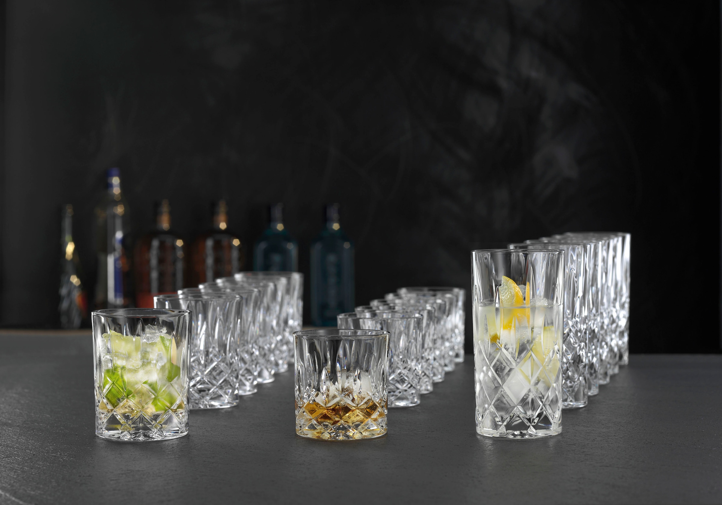 Nachtmann Gläser-Set »Noblesse«, (Set, 18 tlg., je 6 Whisky-Gläser, Longdrinkgläser und Softdrink/Wasser-Gläser), Made in Germany, 18-teilig