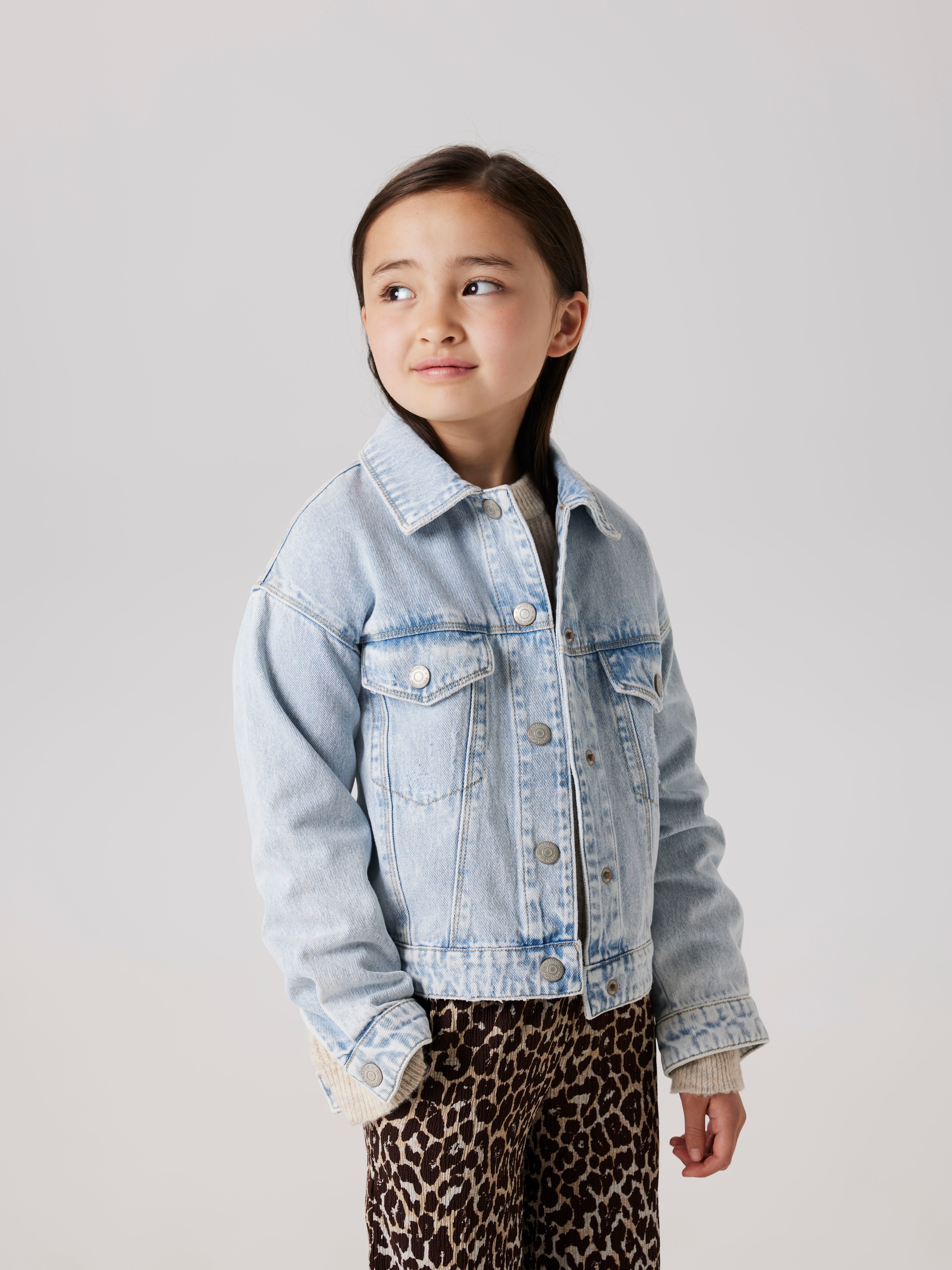 Name It Jeansjacke »NKFMILA DNM JACKET 8510-ZA NOOS«, ohne Kapuze, in leicht verkürzter, klassischer Form