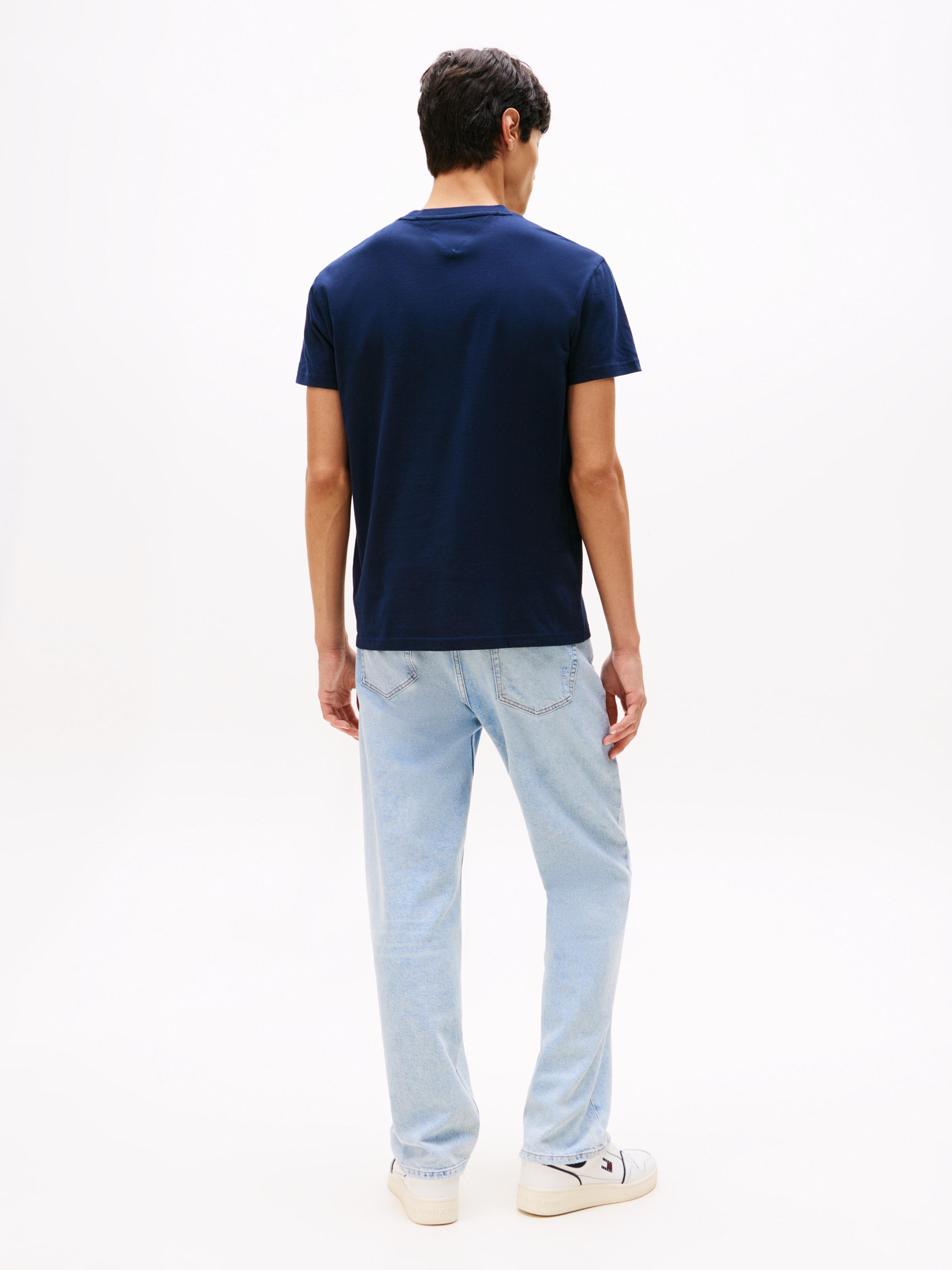 Tommy Jeans T-Shirt »aus Jersey mit Logo«