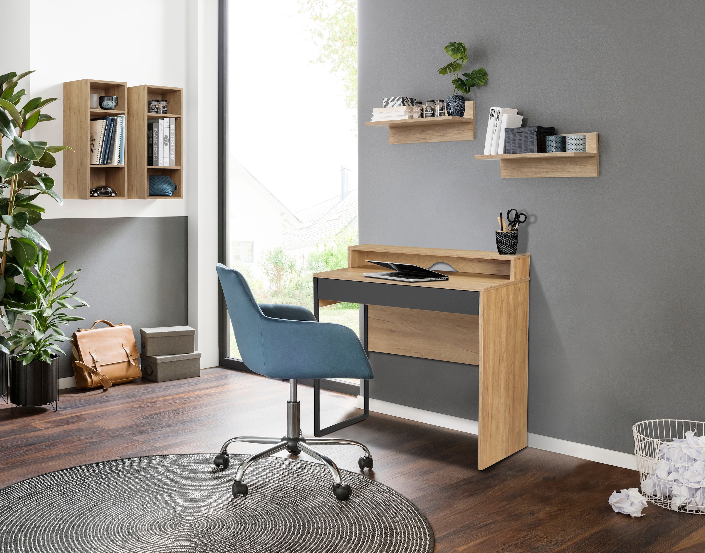 PLACES OF STYLE Schreibtisch »Moid, Computertisch in modernem Design« Breite 80 cm, mit Schublade, Kabeldurchlass & Metallkufe