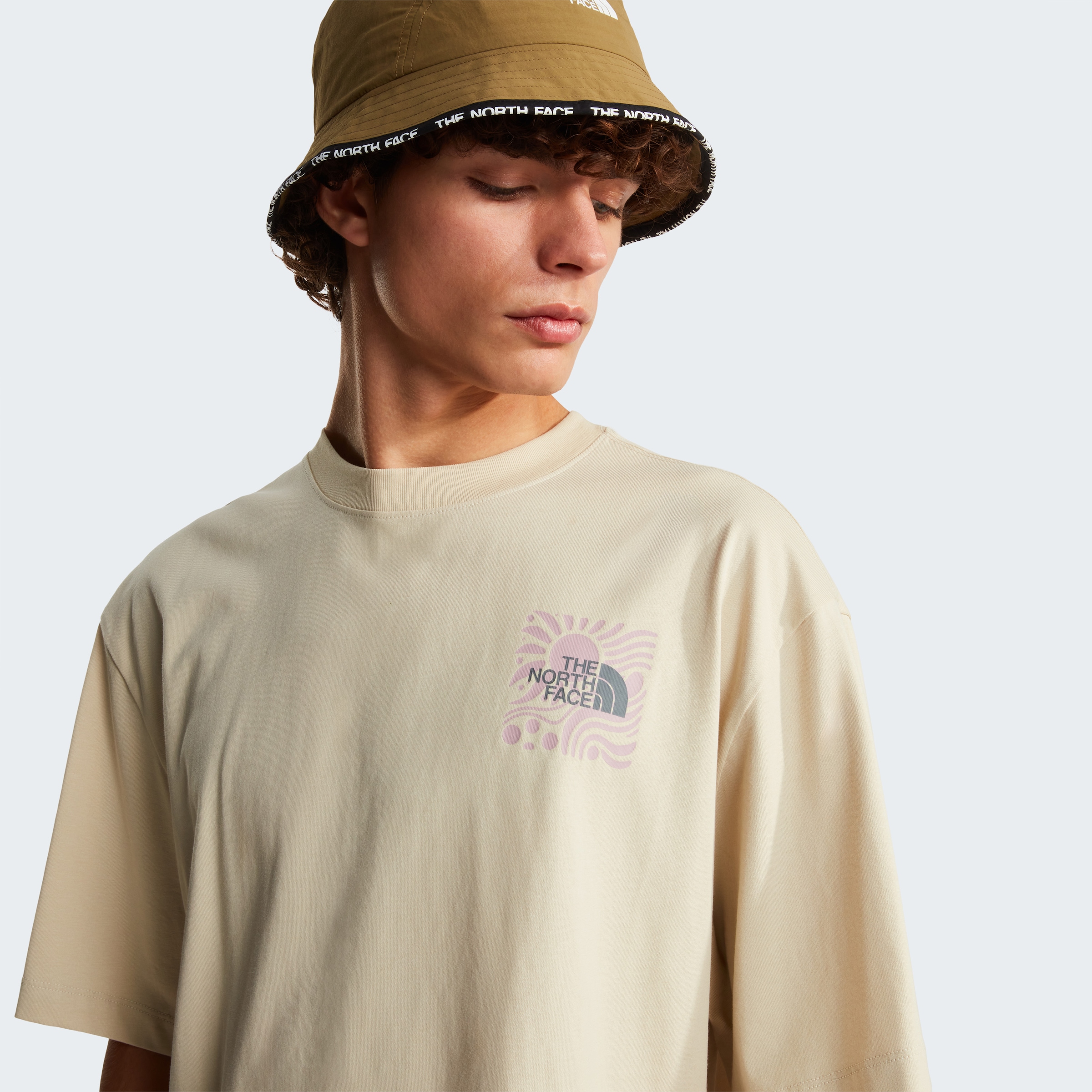 The North Face T-Shirt »M SUN OVERSIZE SHORT SLEEVE TEE-GRAPHIC« sportlicher Stil, Kurzarm, für sportliche Aktivitäten und Freizeit