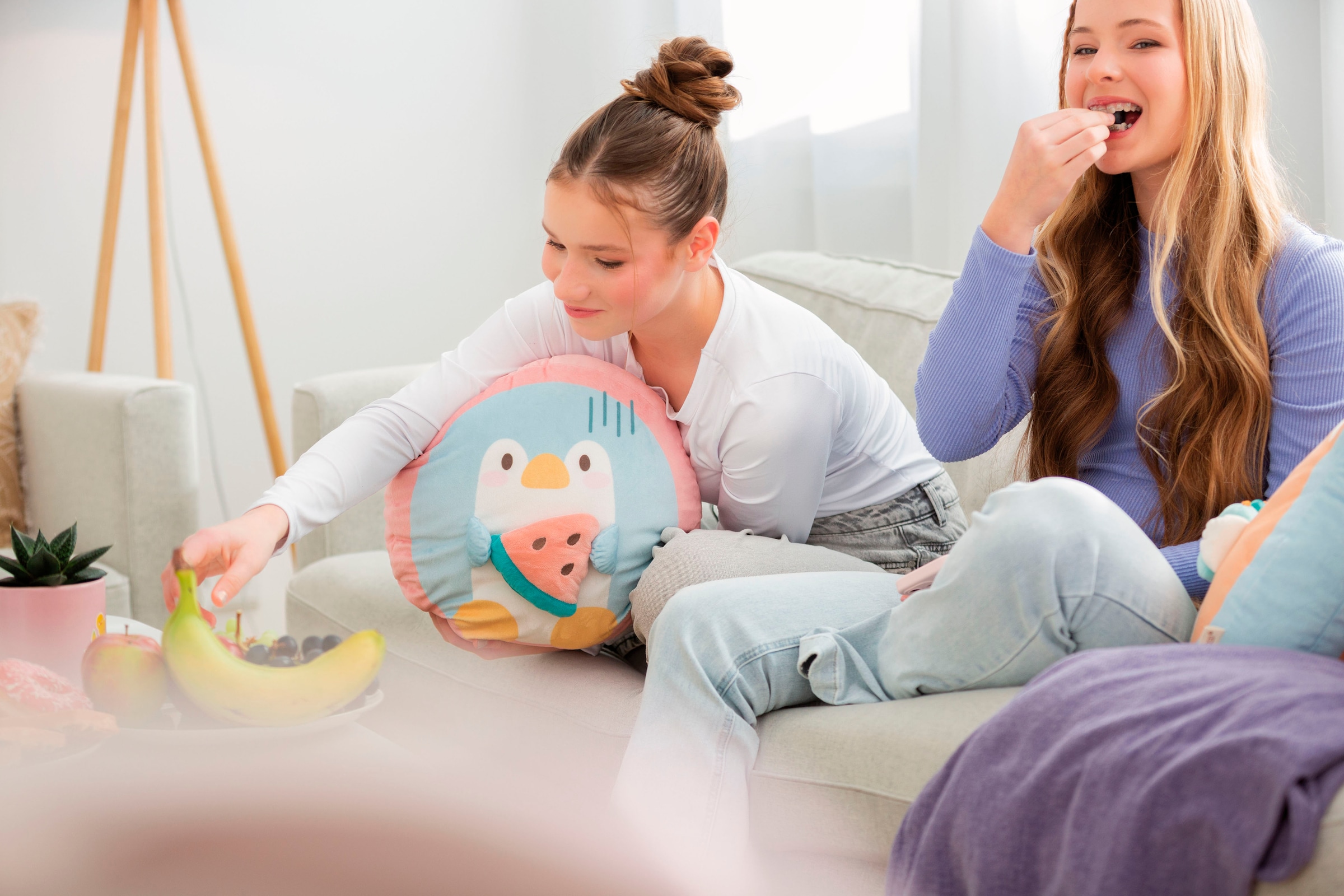 Nici Kuscheltier »mymochi, Pinguin Waddle mit Wassermelone 35x33x12cm«