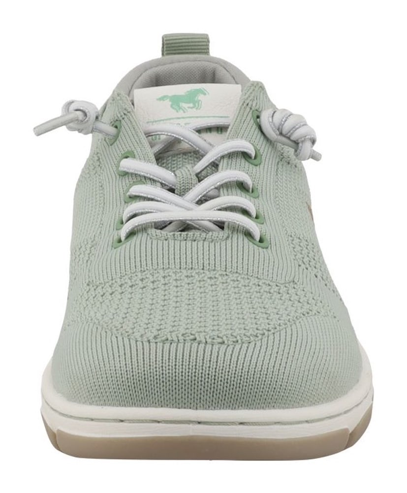 Mustang Shoes Slip-On Sneaker »Sue«  Freizeitschuh, Halbschuh, Slipper mit Logoschriftzügen