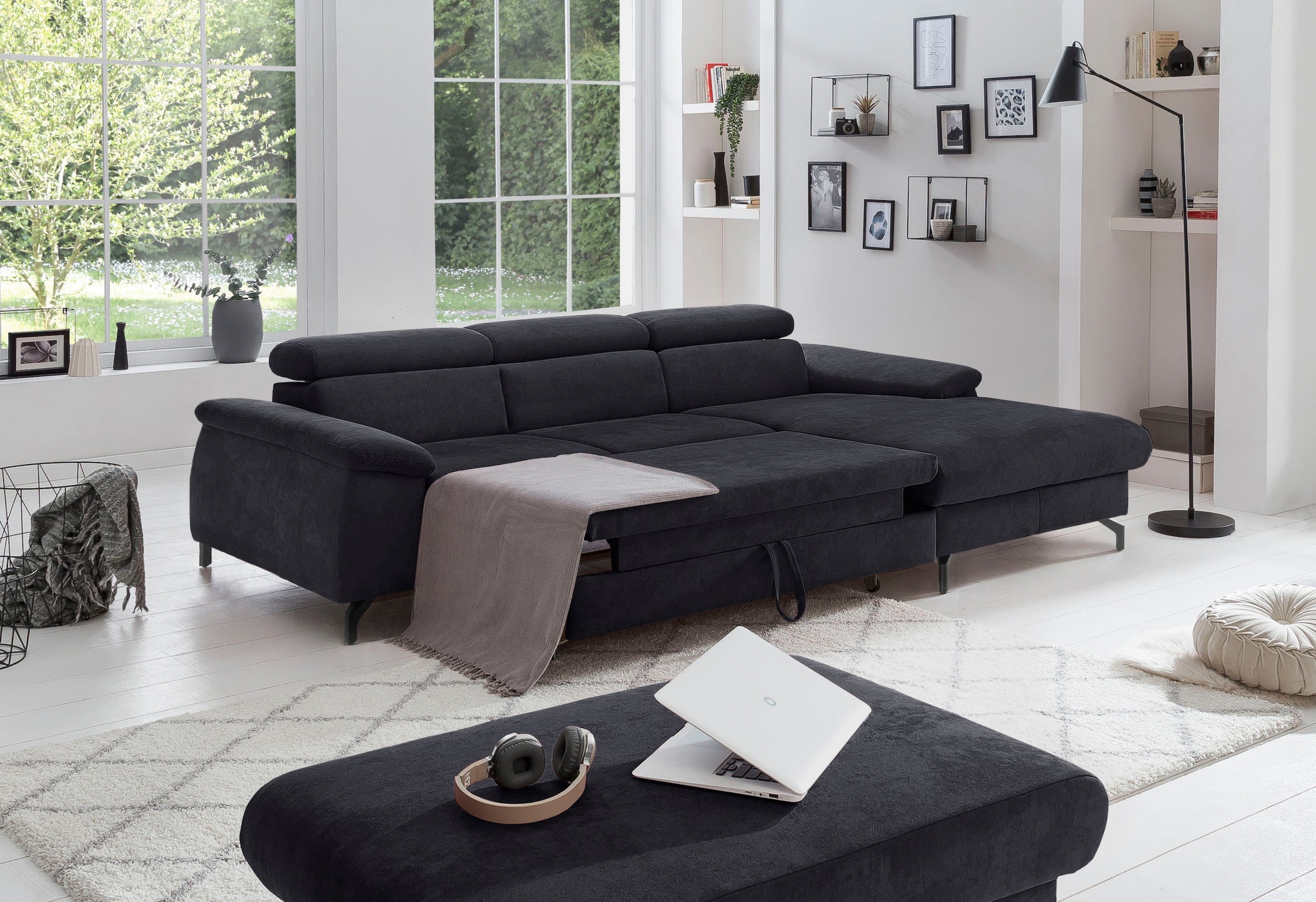 COTTA Polstergarnitur »Komaris L-Form«, (Set), Set bestehend aus: Ecksofa mit Kopfteilverstellung & Hocker