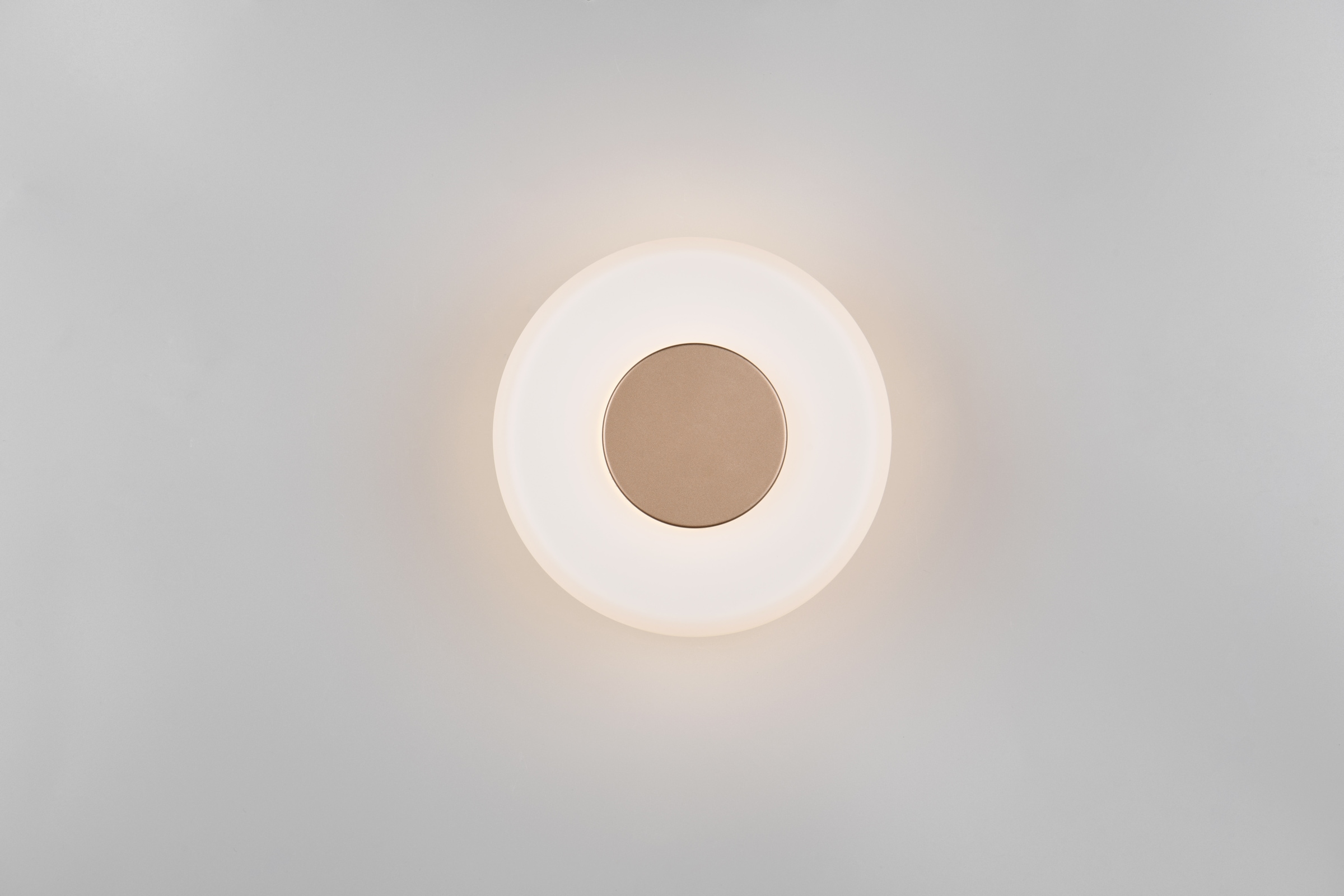 TRIO Leuchten LED Wandleuchte »CELESTE, LED Wandlampe aus Metall und Glas Ø 22cm, 10W 1100 Lumen« LED-Board 1 Stk. Warmweiß 3-Stufen dimmbar über Wandschalter, elegante moderne Wandlampe Flur