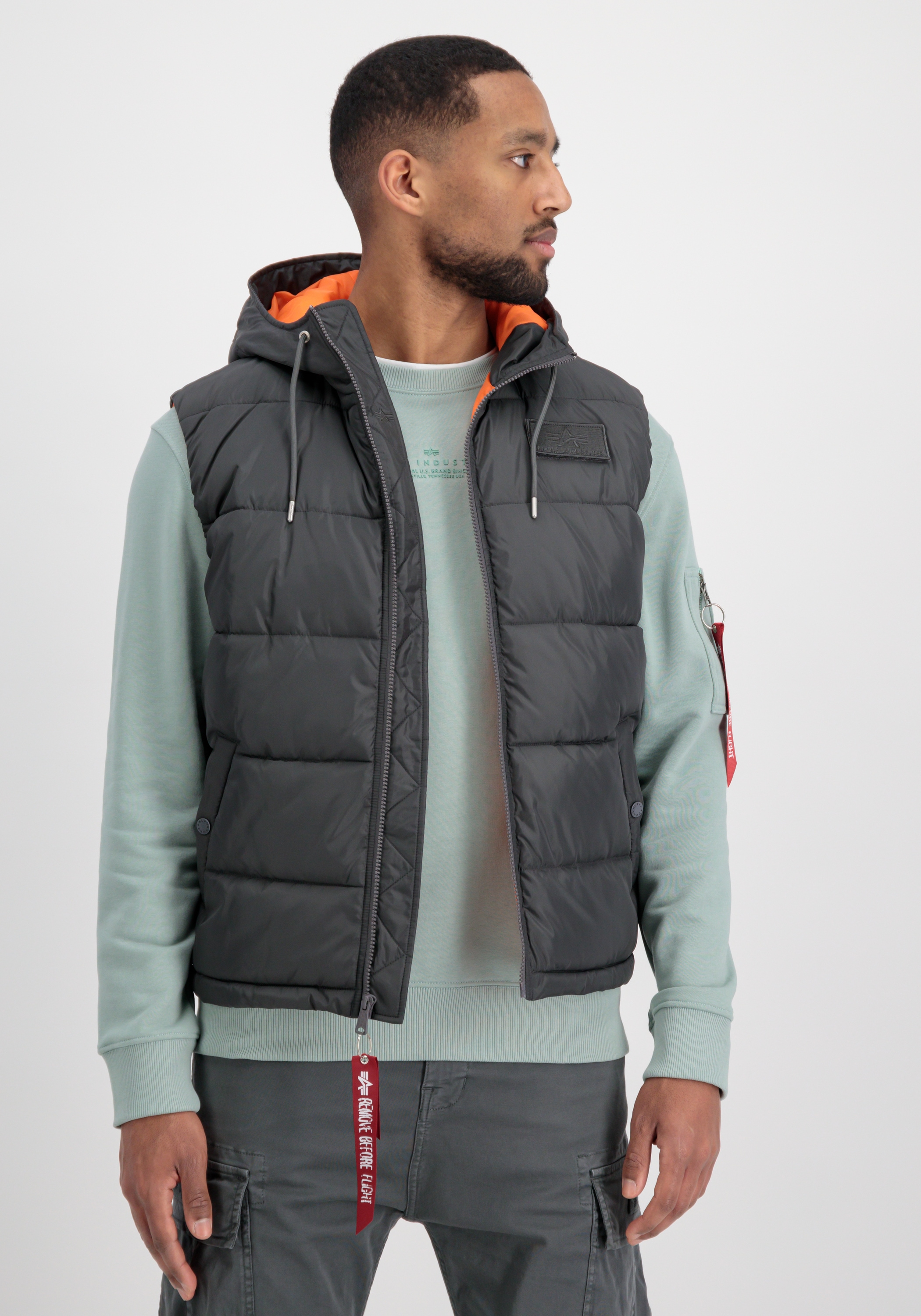 Alpha Industries Blouson »Alpha Industries Men - Vests Hooded Puffer Vest FD«