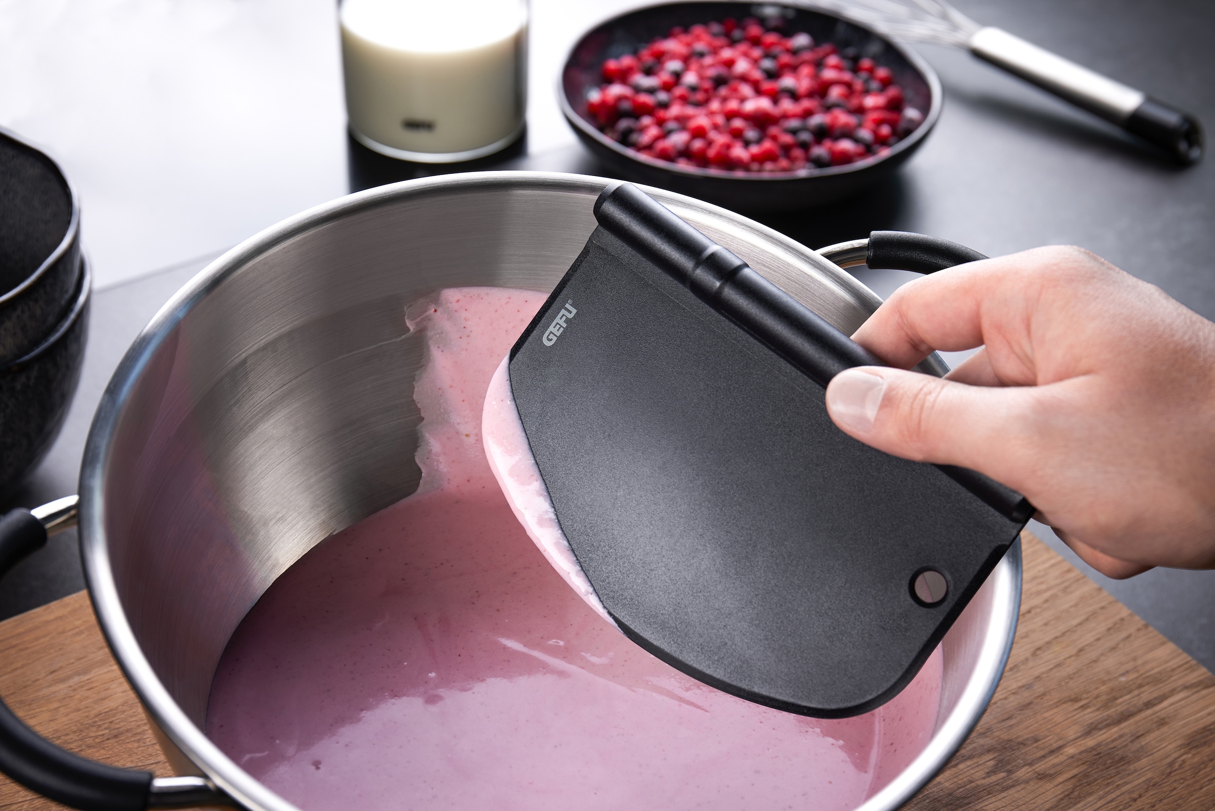 GEFU Teigspachtel »DUTTO« Zwei in Eins, spülmaschinengeeignet