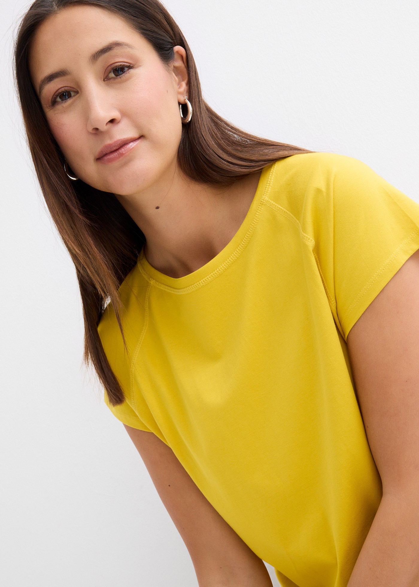 bonprix T-Shirt bequeme Passform, Kurzarm, für Frühling und Sommer, aus Baumwolle