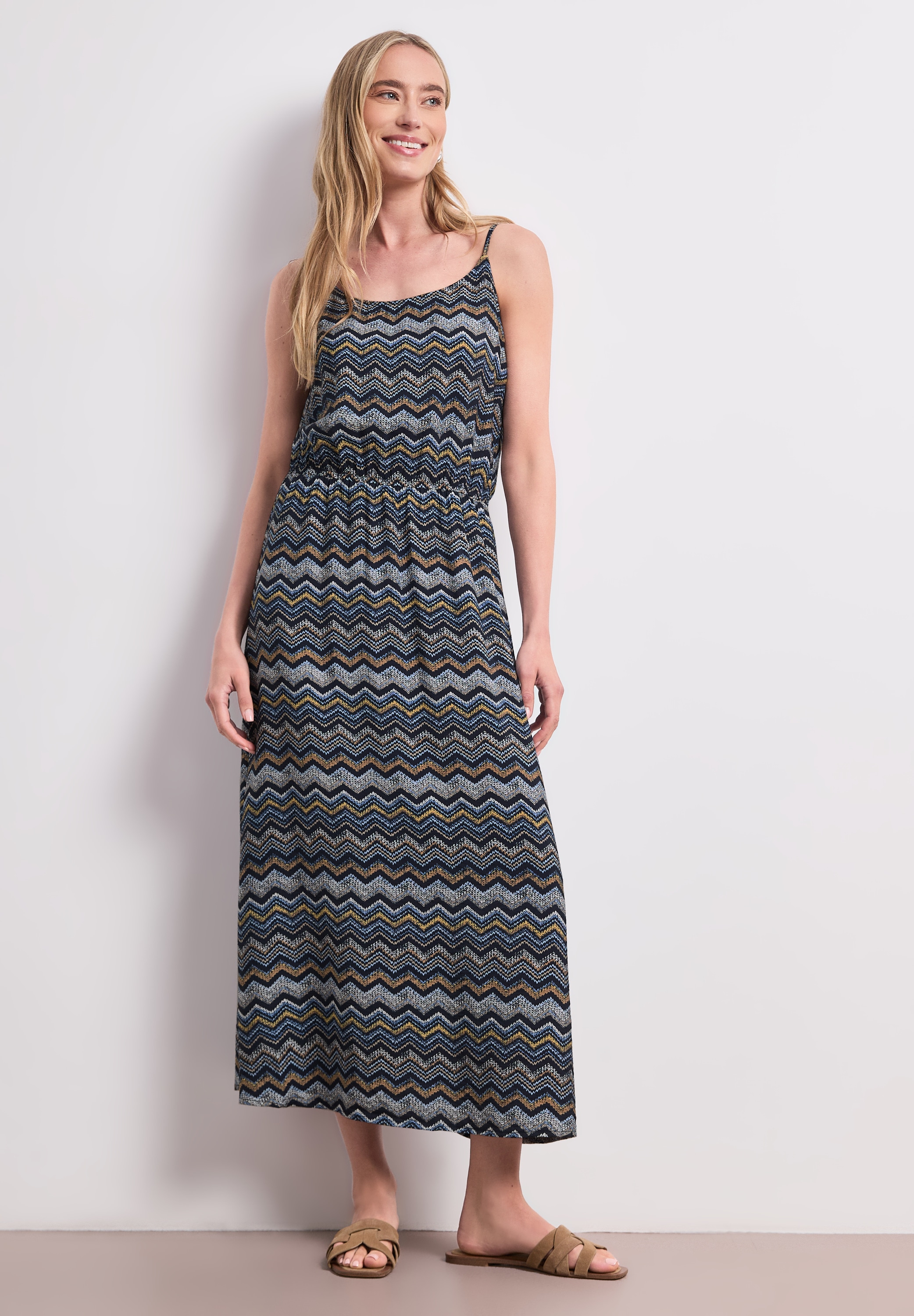 STREET ONE Midikleid Ohne Taschen Sommerkleid mit Zick-Zack-Muster