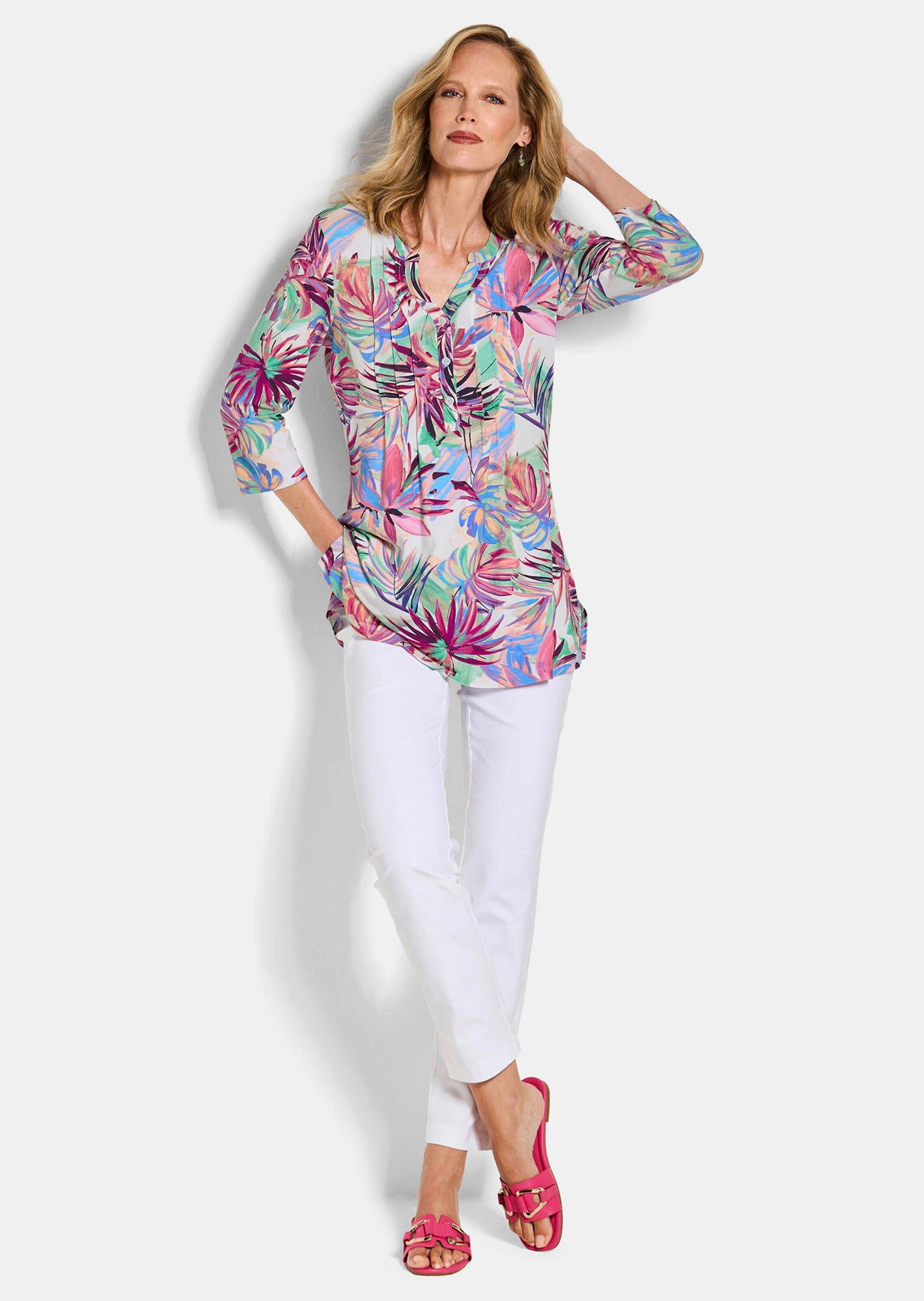 GOLDNER Tunika »Kurzgröße Sommertunika mit Palmenmuster« stretchbequemer Viskosejersey