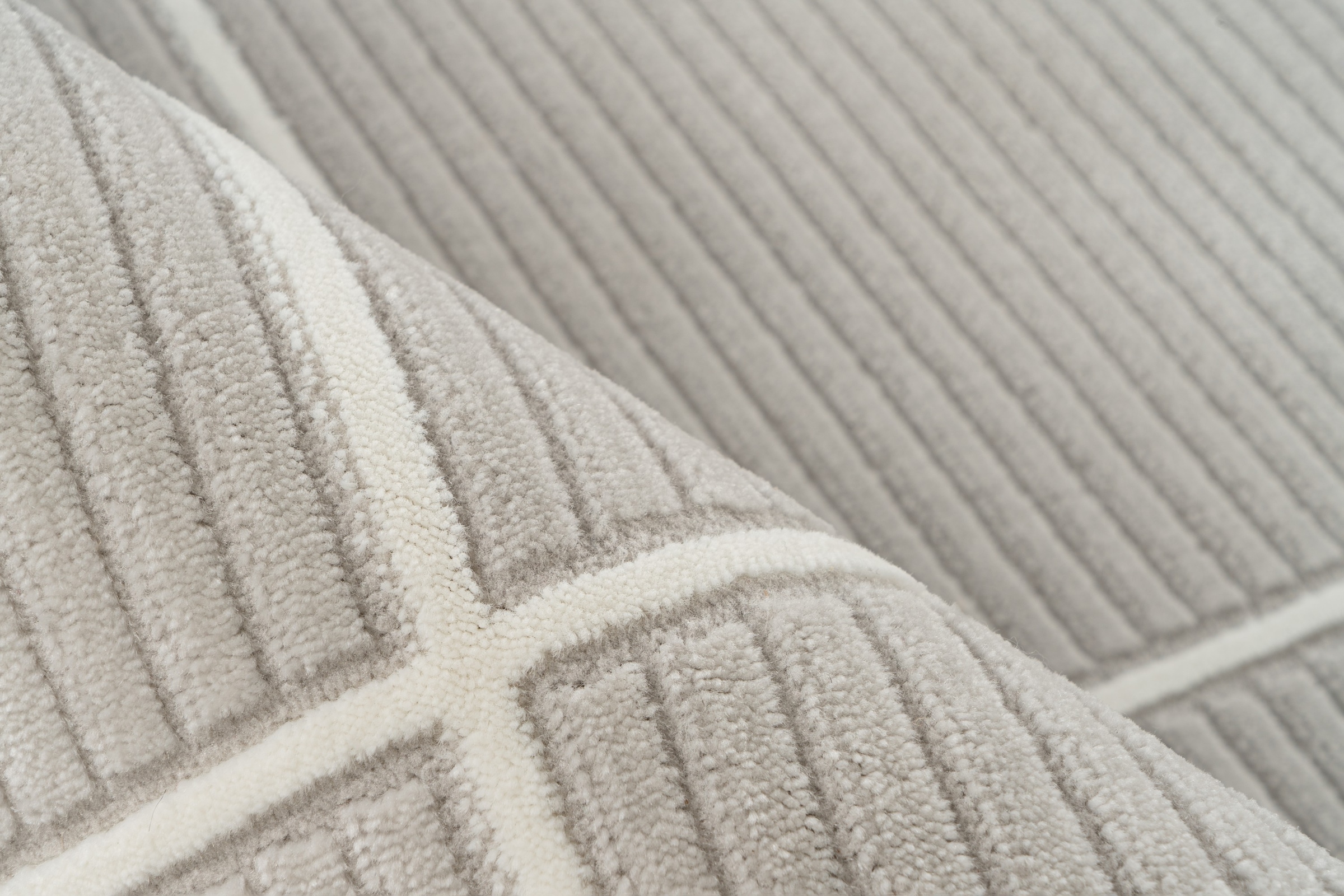 Kayoom Teppich »Stage 125« rechteckig 11 mm Höhe weicher Kurzflor, Hoch Tief Struktur, Wohnzimmer